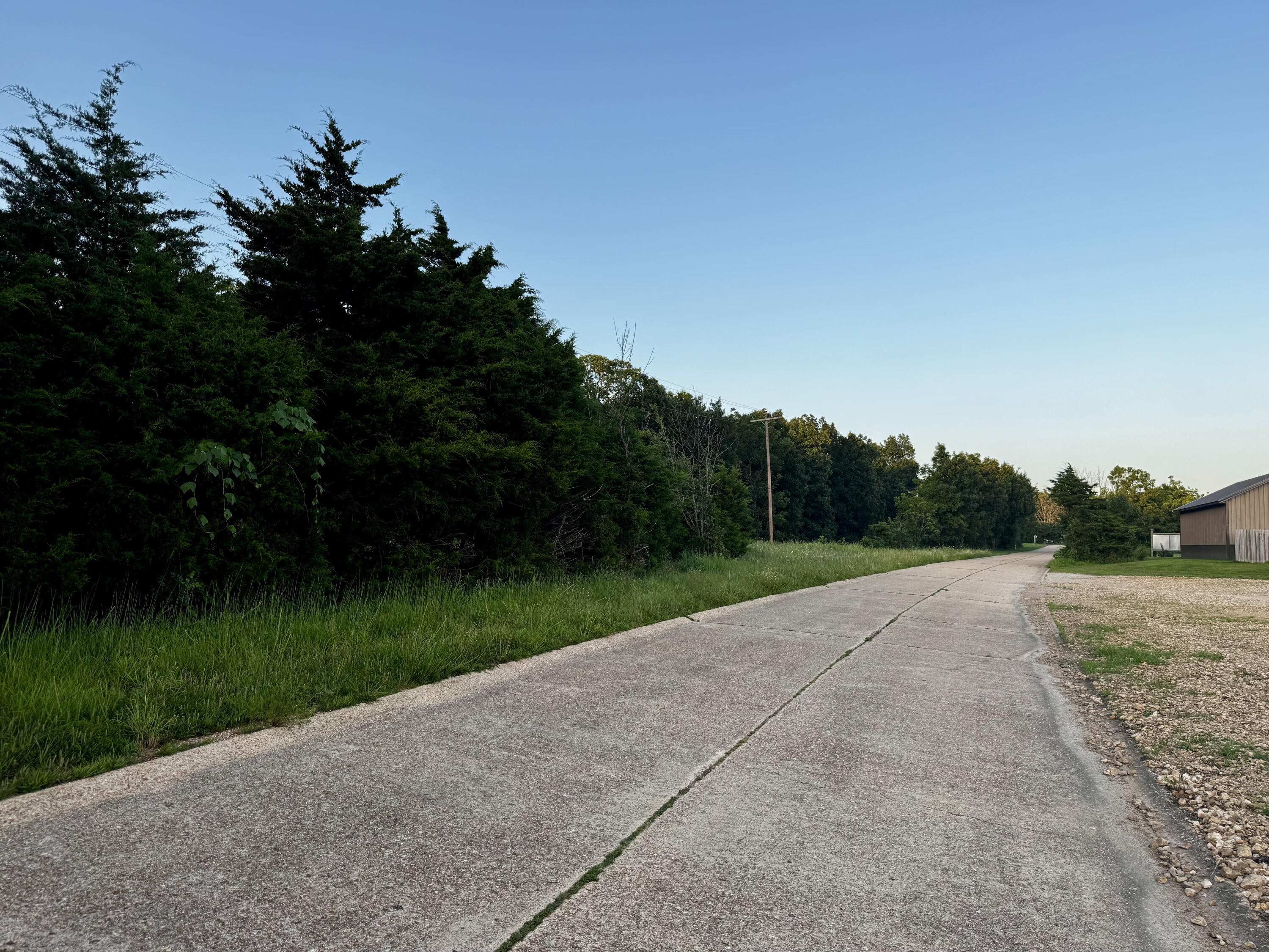 000 Lucky Road Property Photo 2