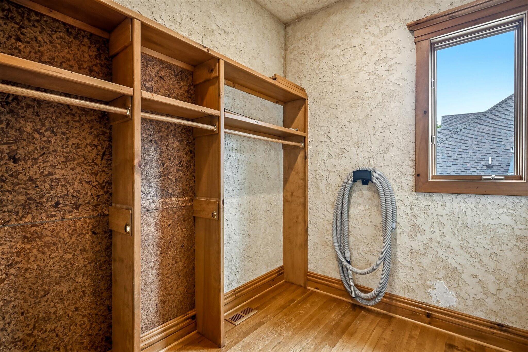6108 South Bluff Ridge Road Property Photo 26