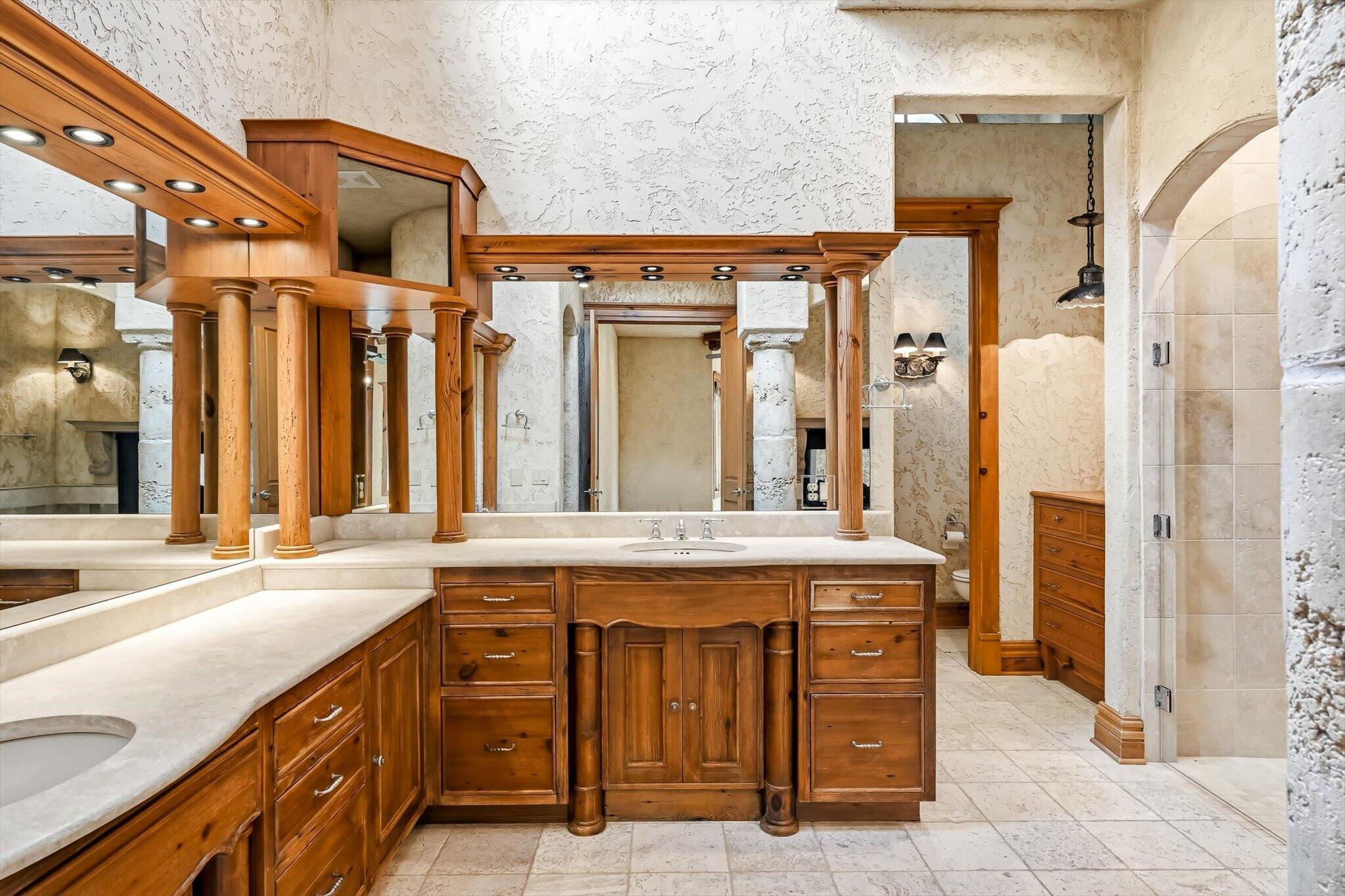 6108 South Bluff Ridge Road Property Photo 37