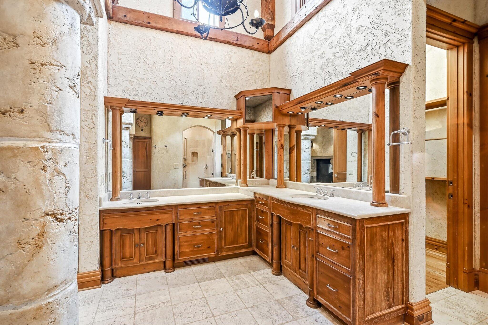 6108 South Bluff Ridge Road Property Photo 39