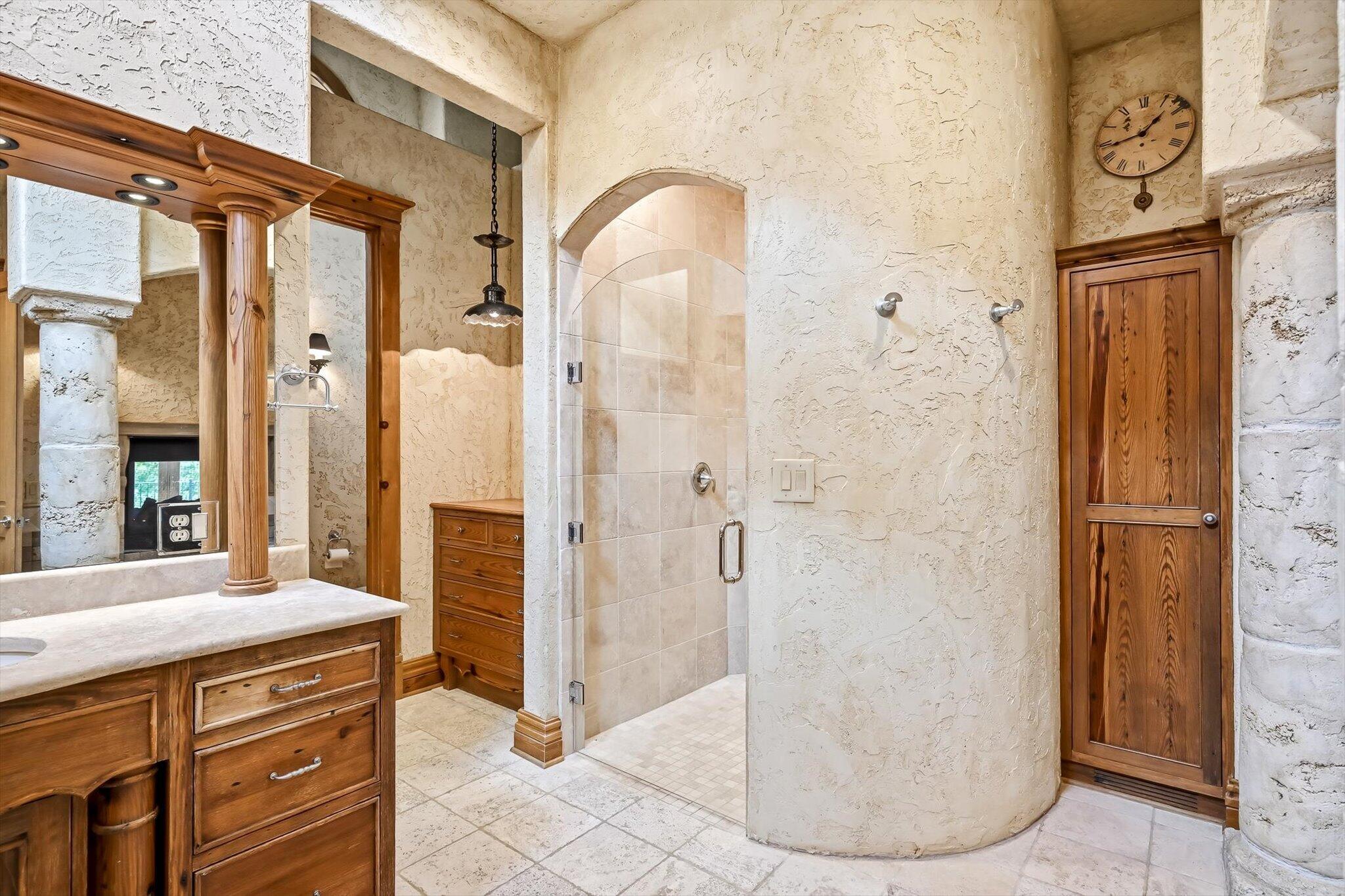 6108 South Bluff Ridge Road Property Photo 41