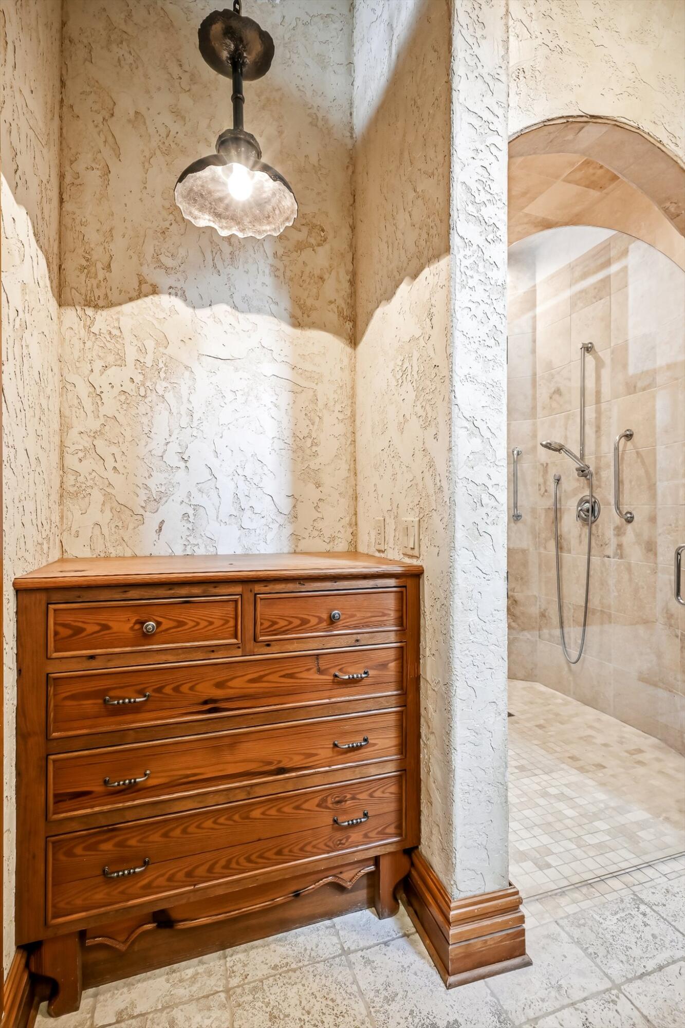 6108 South Bluff Ridge Road Property Photo 44
