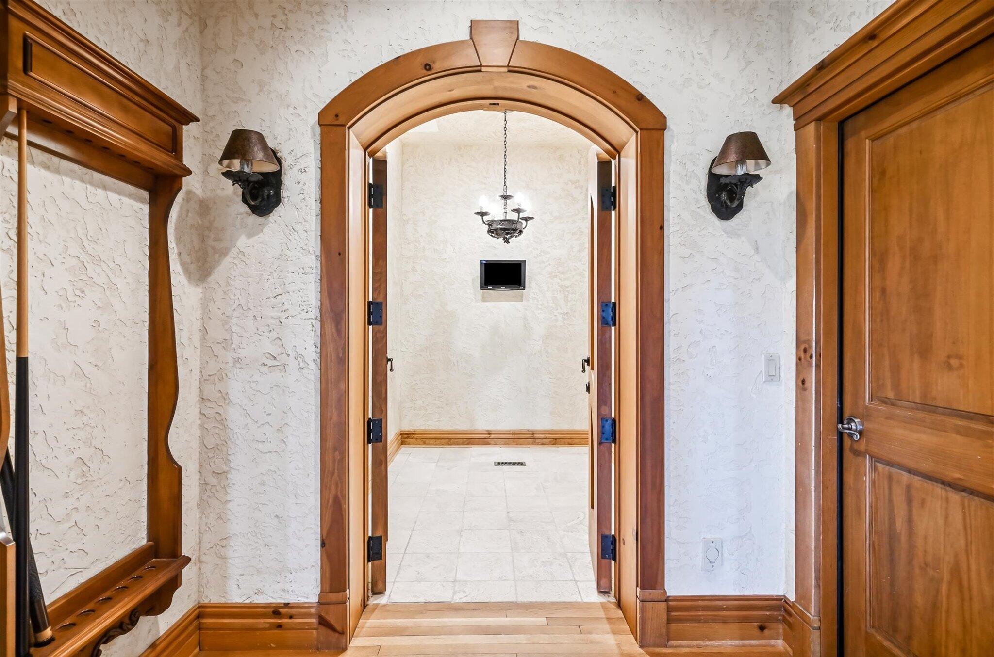6108 South Bluff Ridge Road Property Photo 46