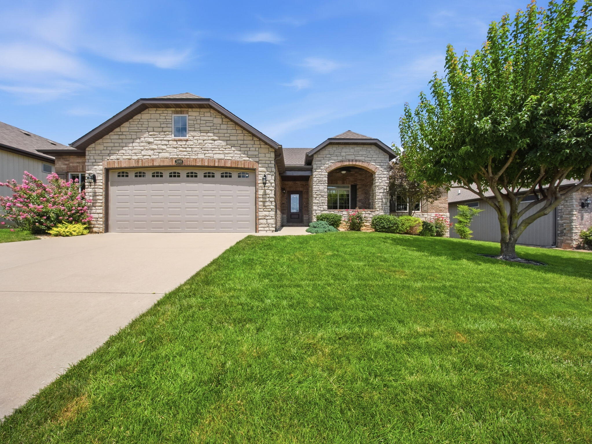599 Penzance Drive Property Photo 46