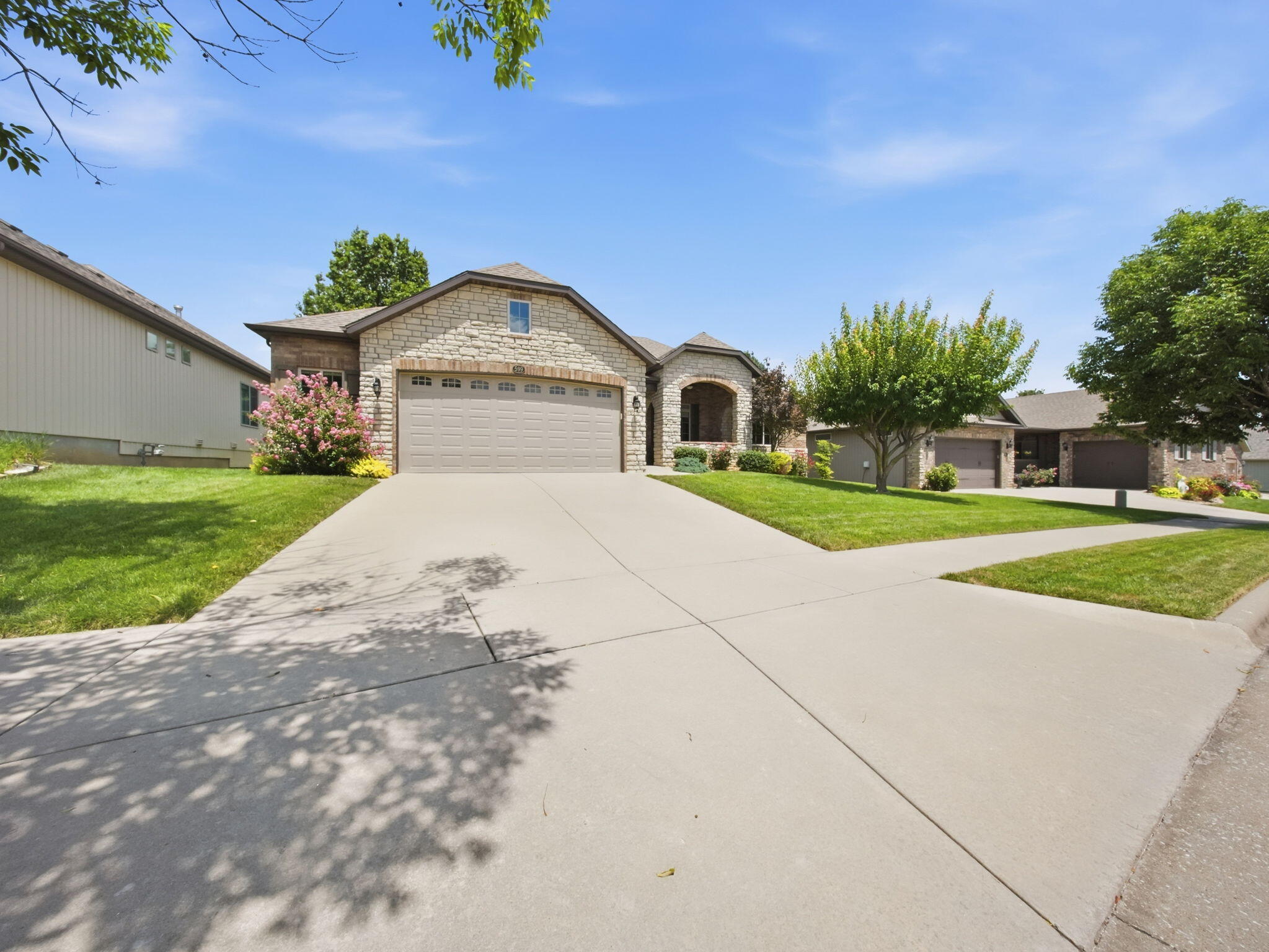 599 Penzance Drive Property Photo 47