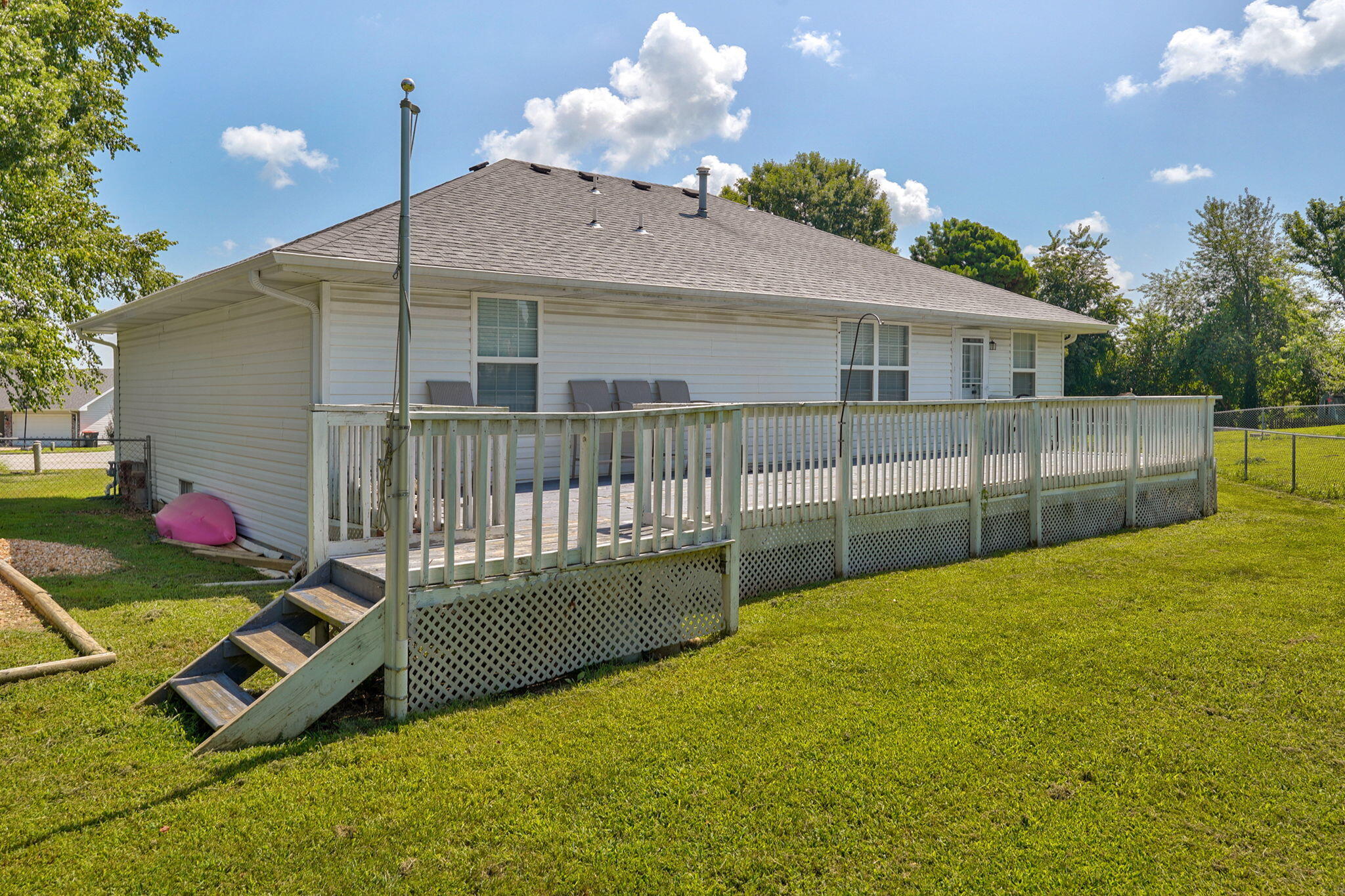405 Lynn Drive Property Photo 29