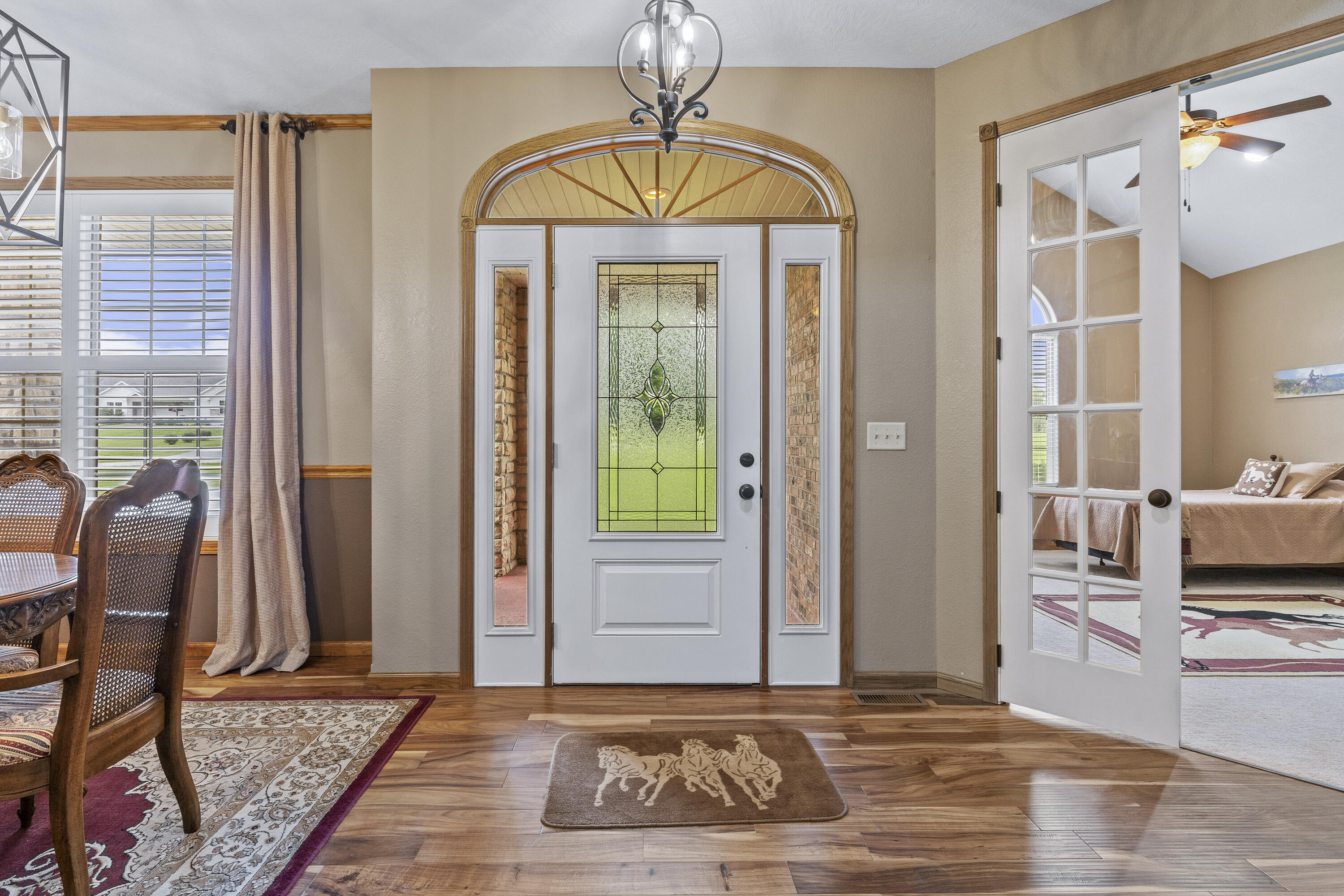 4465 North Raintree Drive Property Photo 4