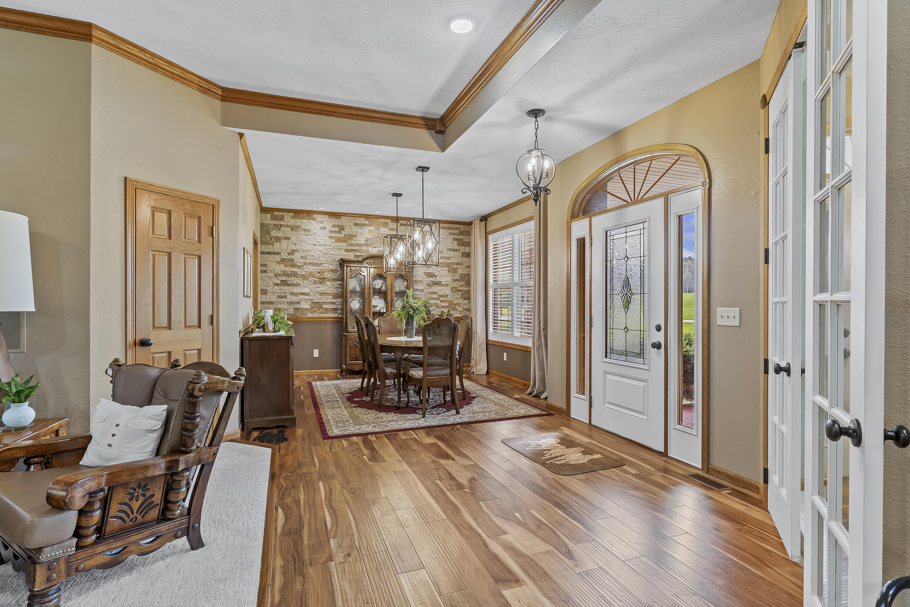 4465 North Raintree Drive Property Photo 6
