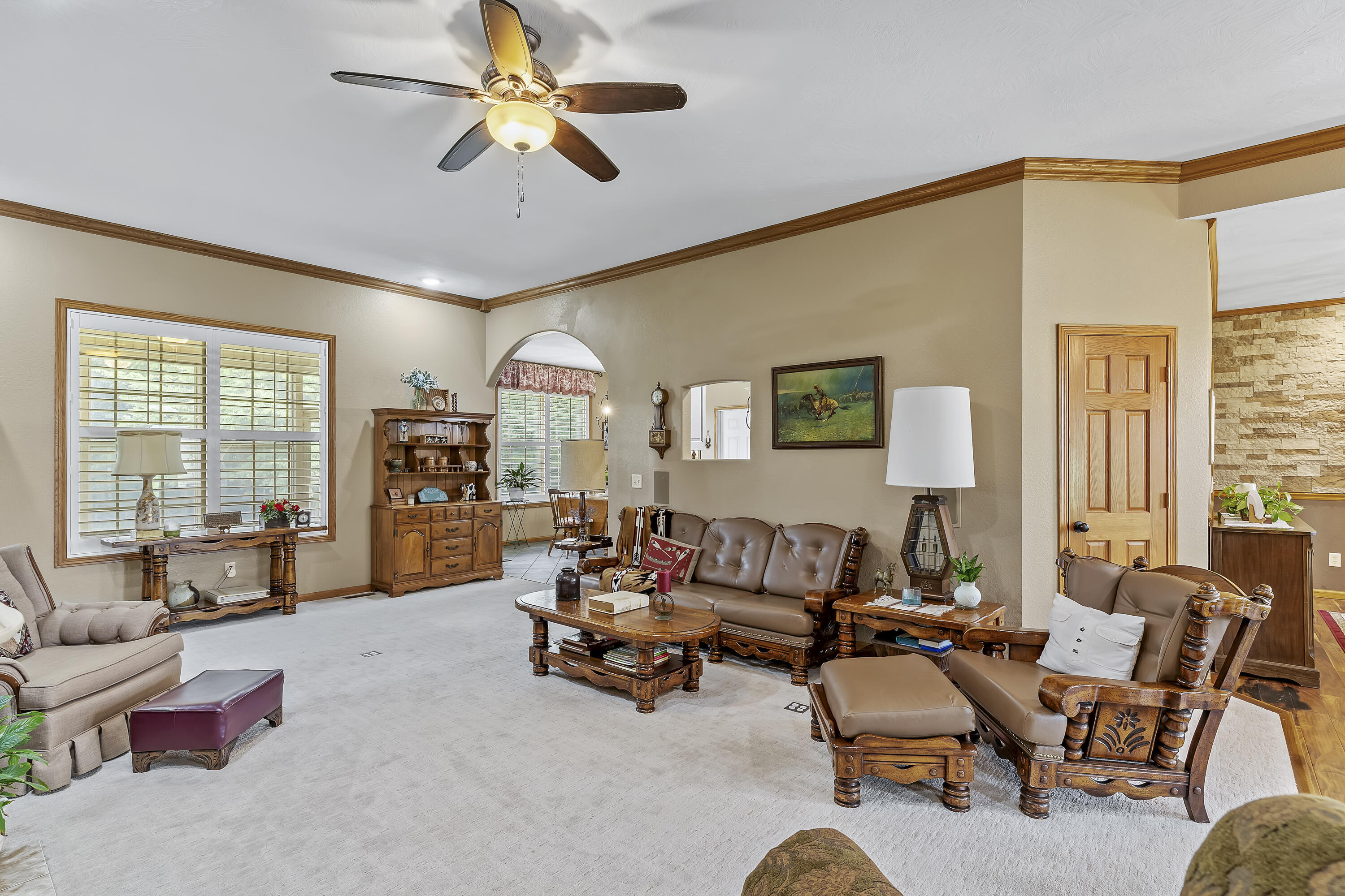4465 North Raintree Drive Property Photo 10
