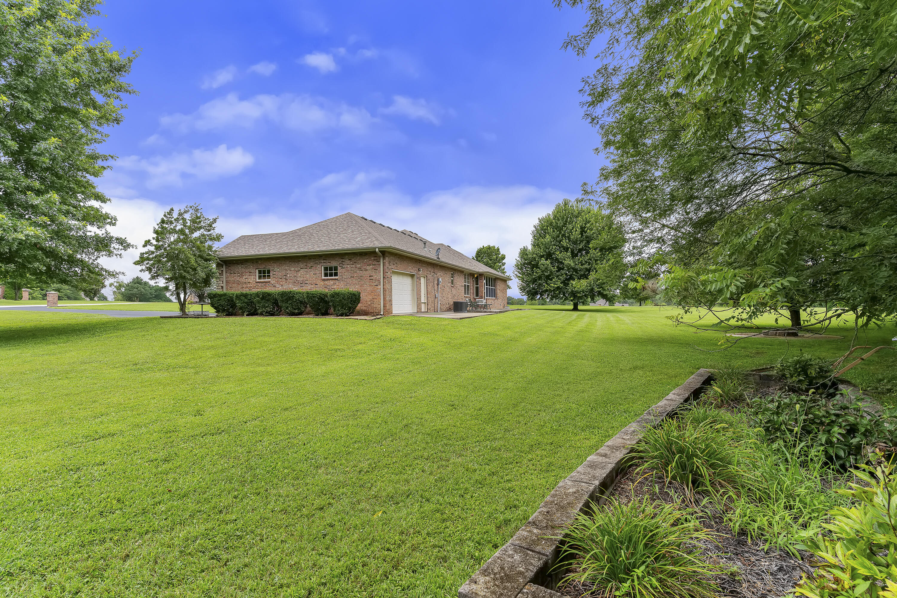 4465 North Raintree Drive Property Photo 36