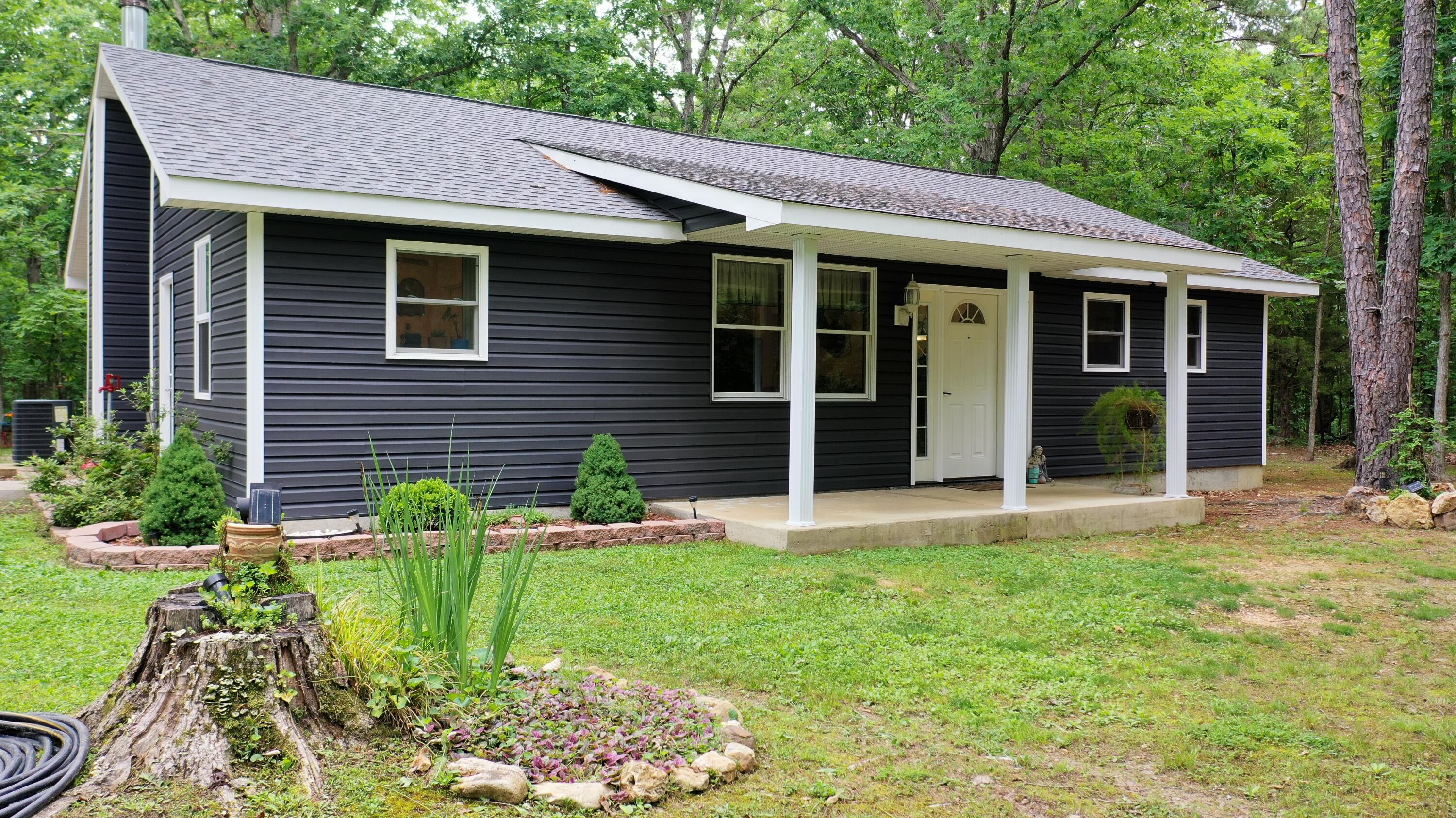 22711 Center Valley Road Property Photo 7