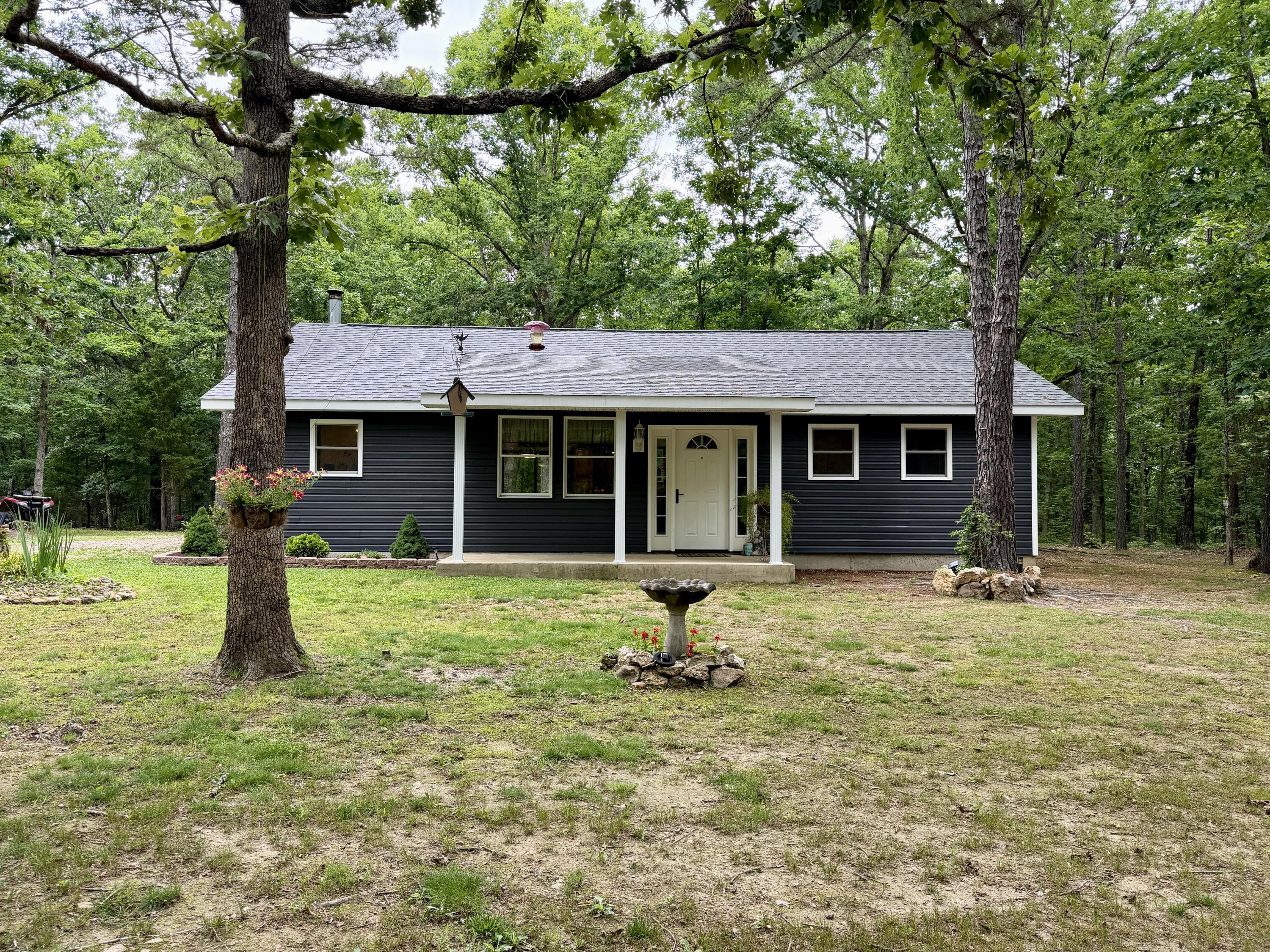 22711 Center Valley Road Property Photo 9