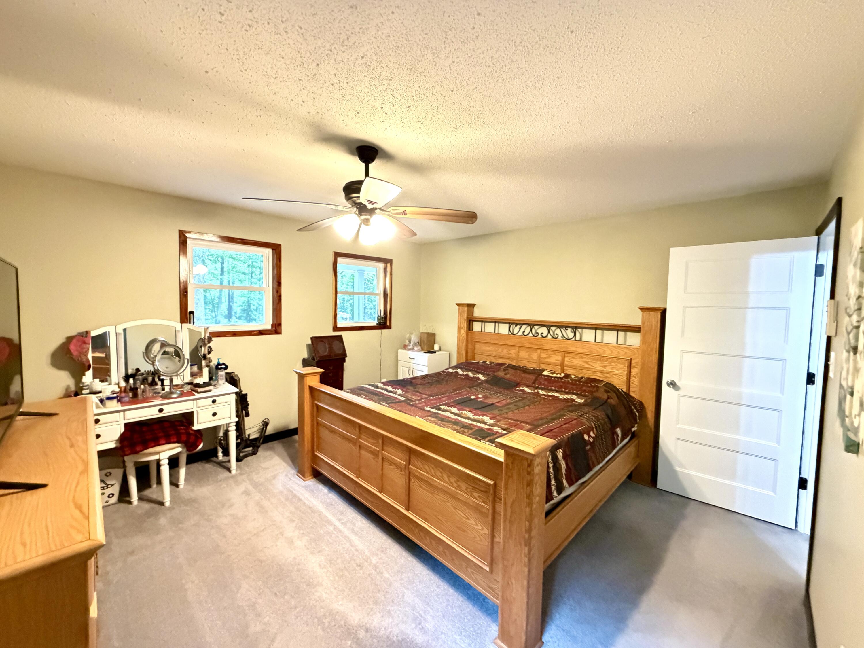 22711 Center Valley Road Property Photo 25