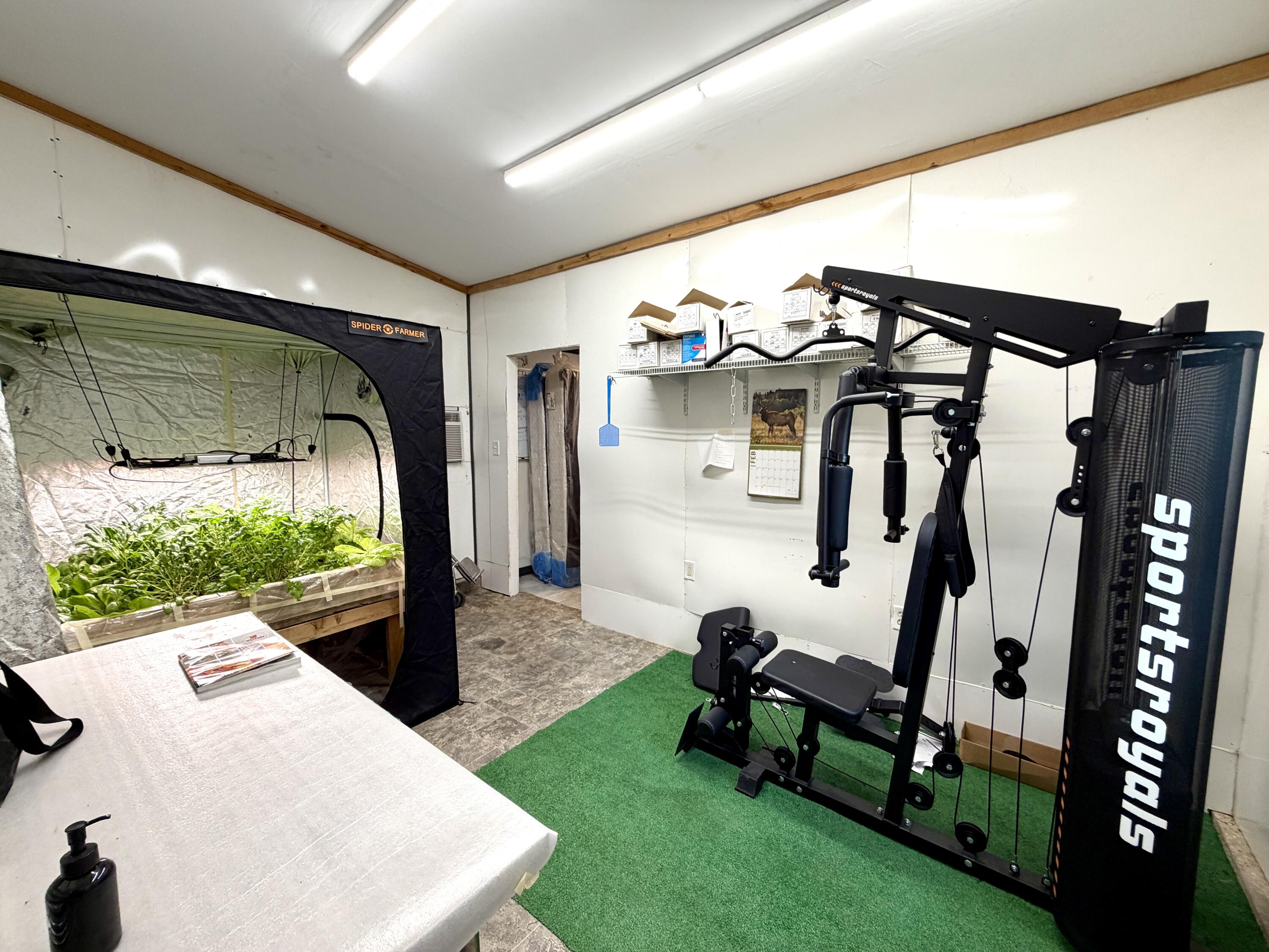 22711 Center Valley Road Property Photo 40