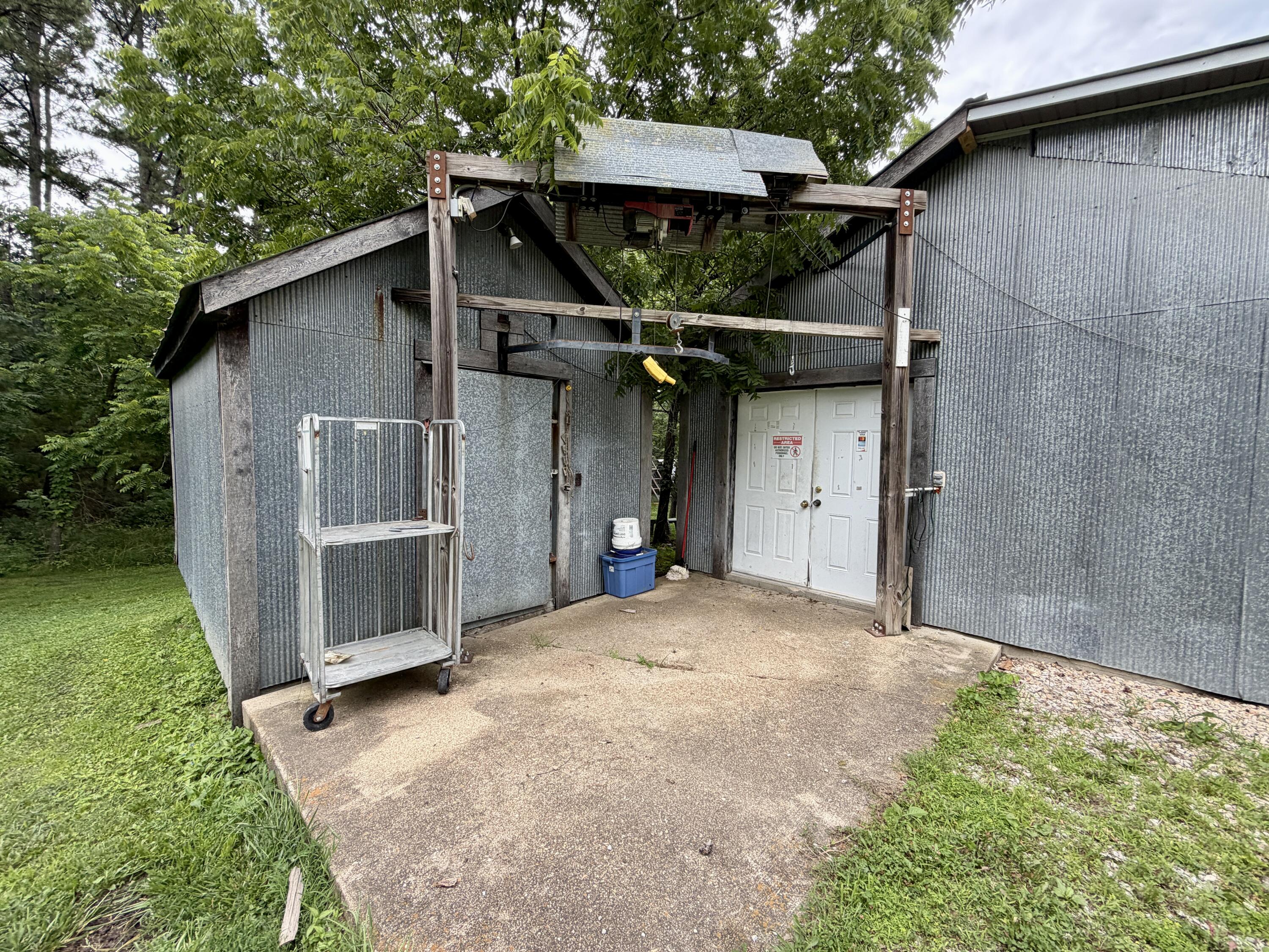 22711 Center Valley Road Property Photo 44