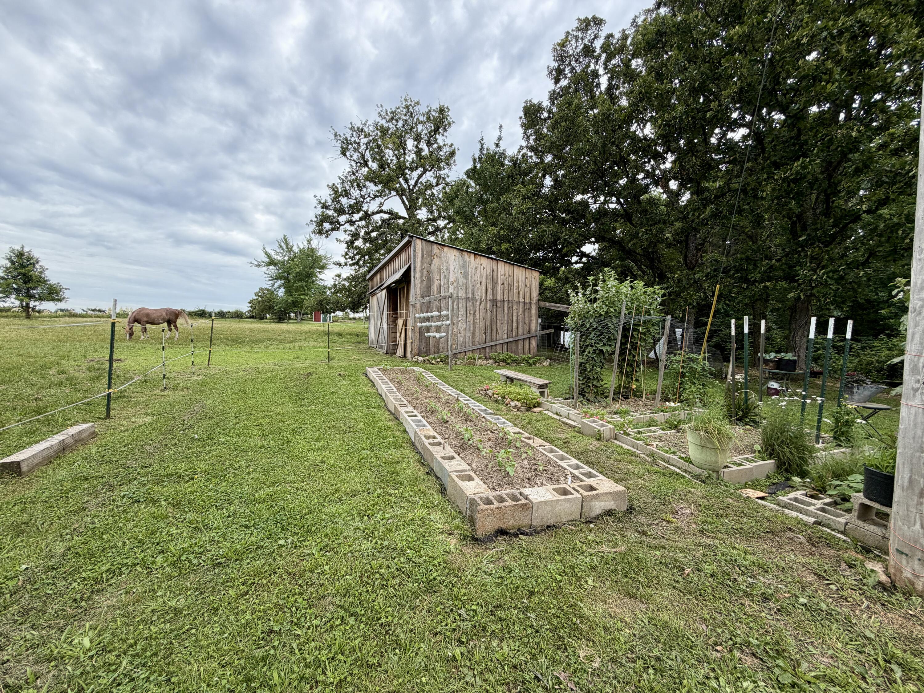 22711 Center Valley Road Property Photo 47