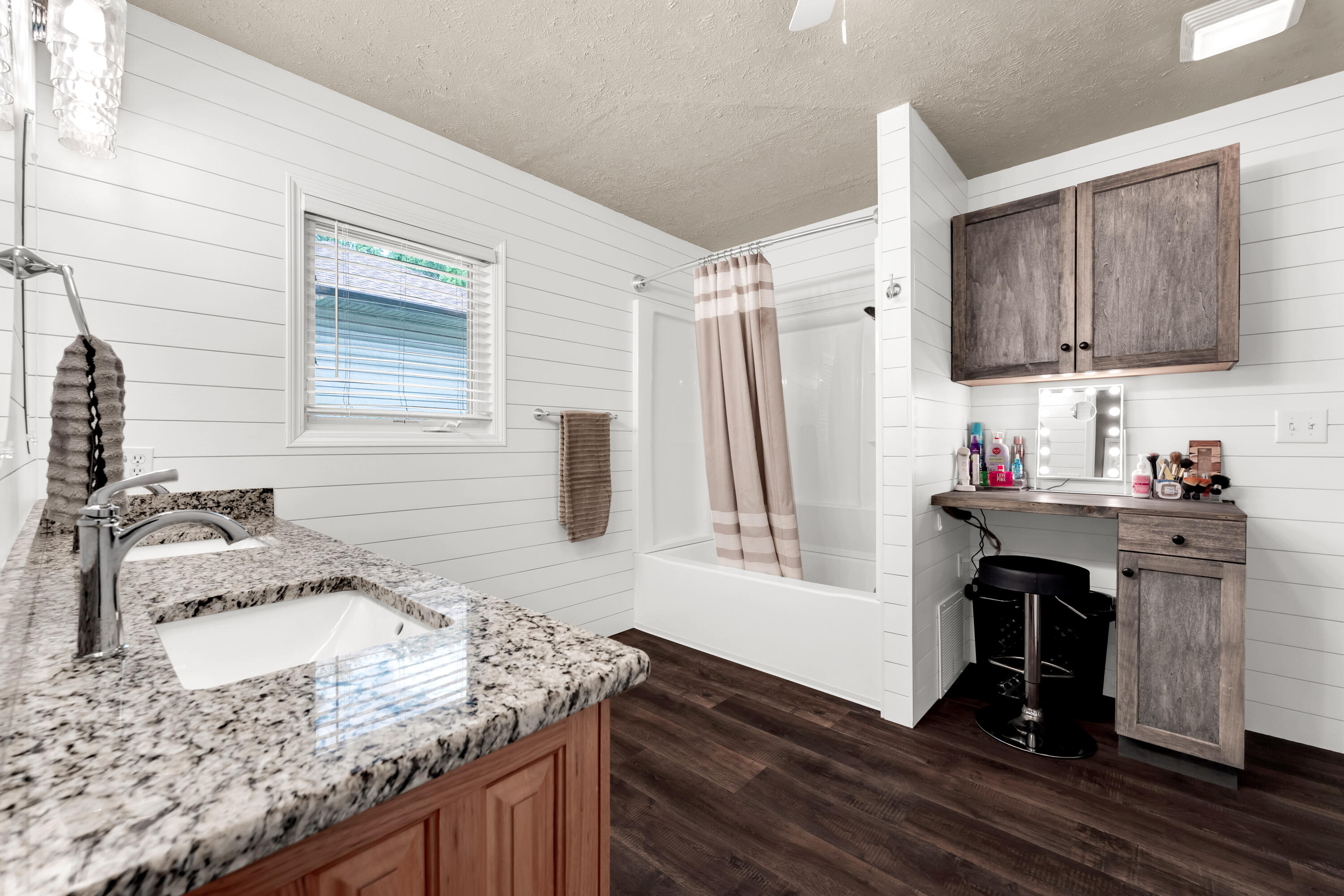 64 Northwoods Drive Property Photo 24