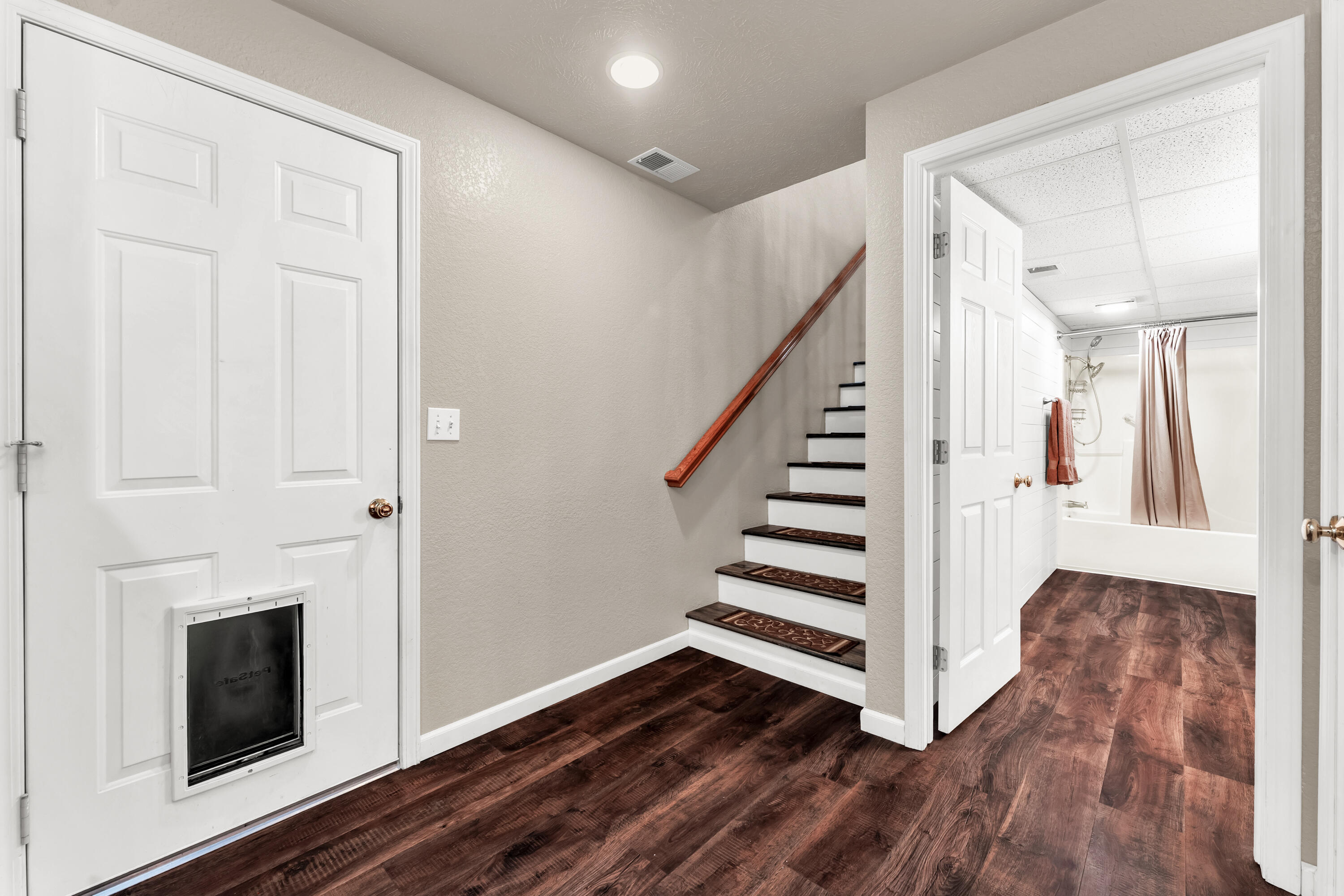 64 Northwoods Drive Property Photo 34