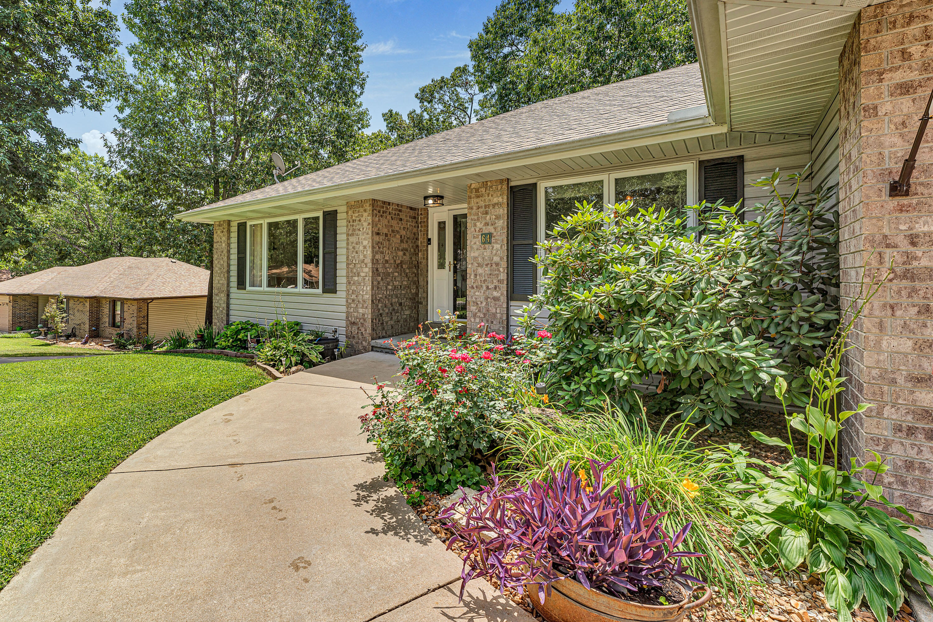 64 Northwoods Drive Property Photo 43