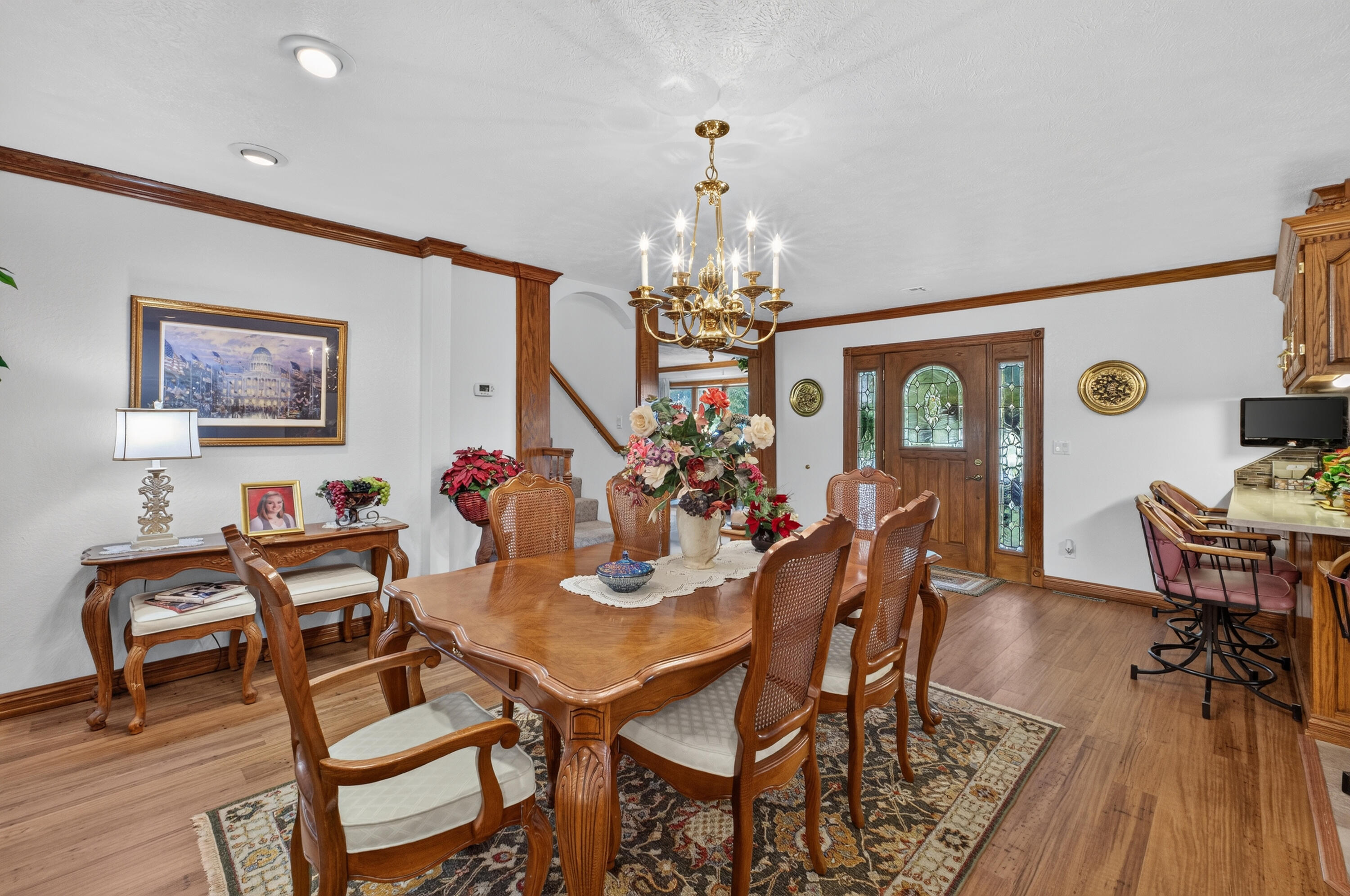 1568 Glossip Avenue Property Photo 14