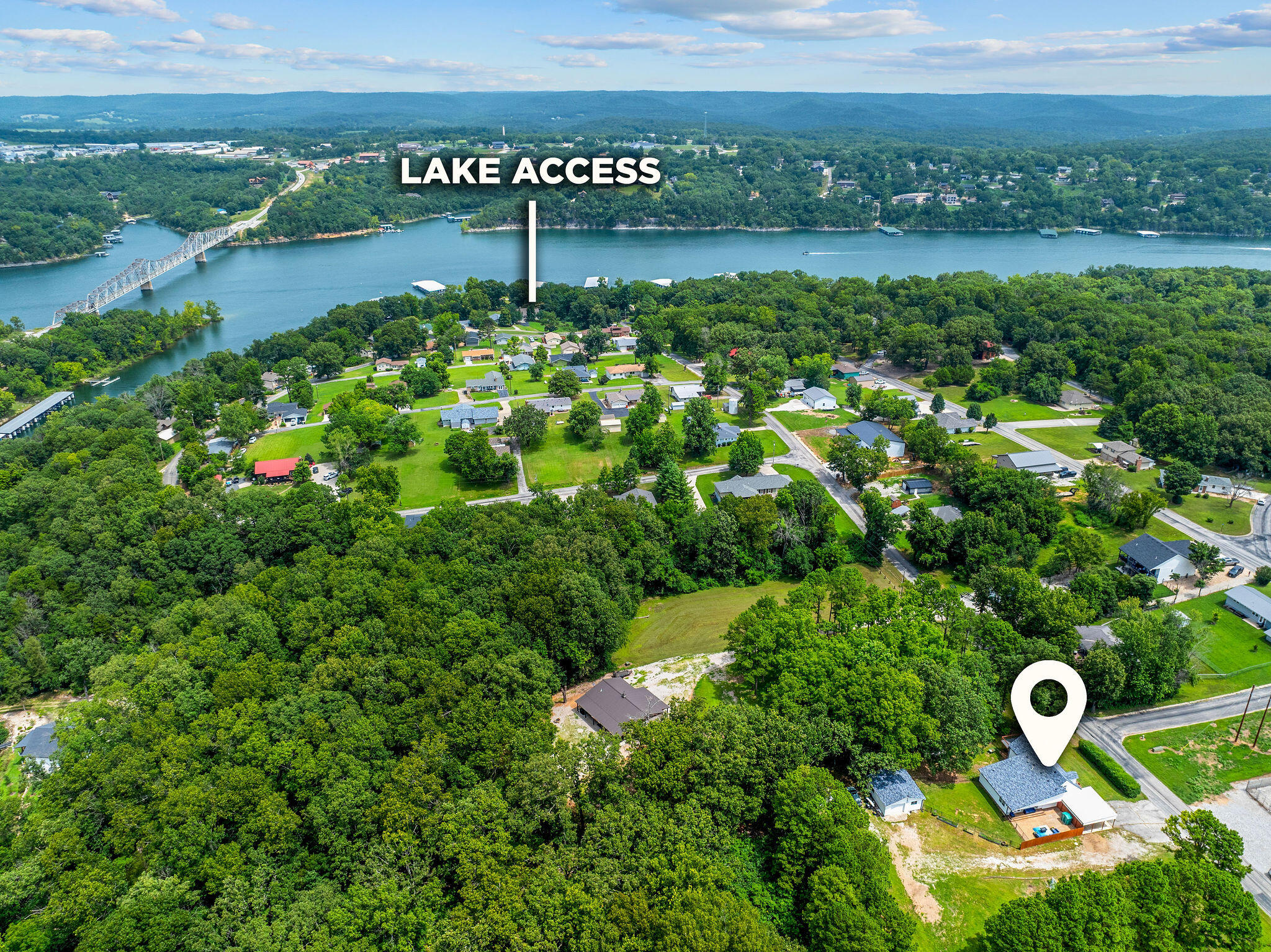 22059 Knob Hill Lane Property Photo 3