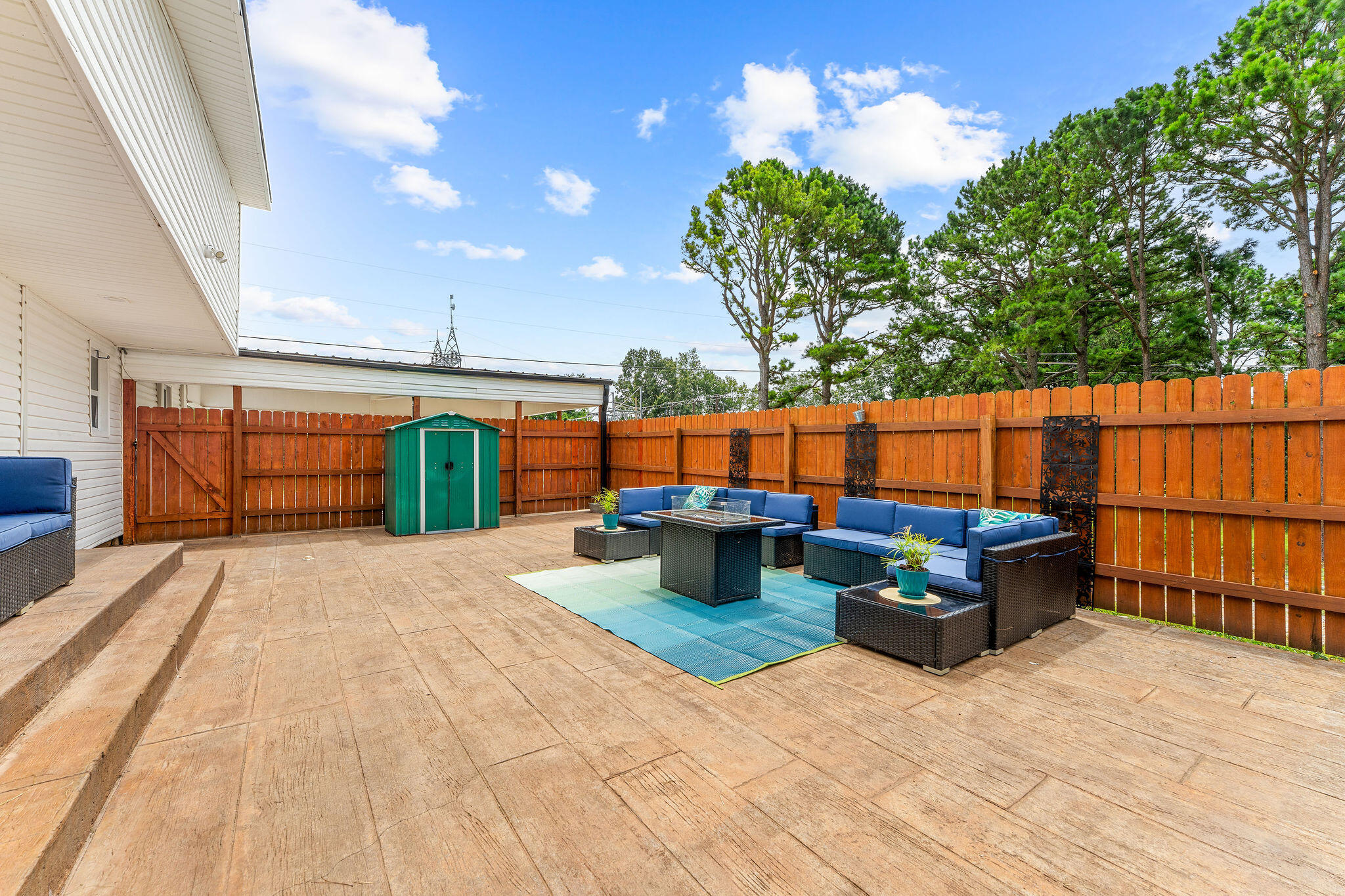 22059 Knob Hill Lane Property Photo 44