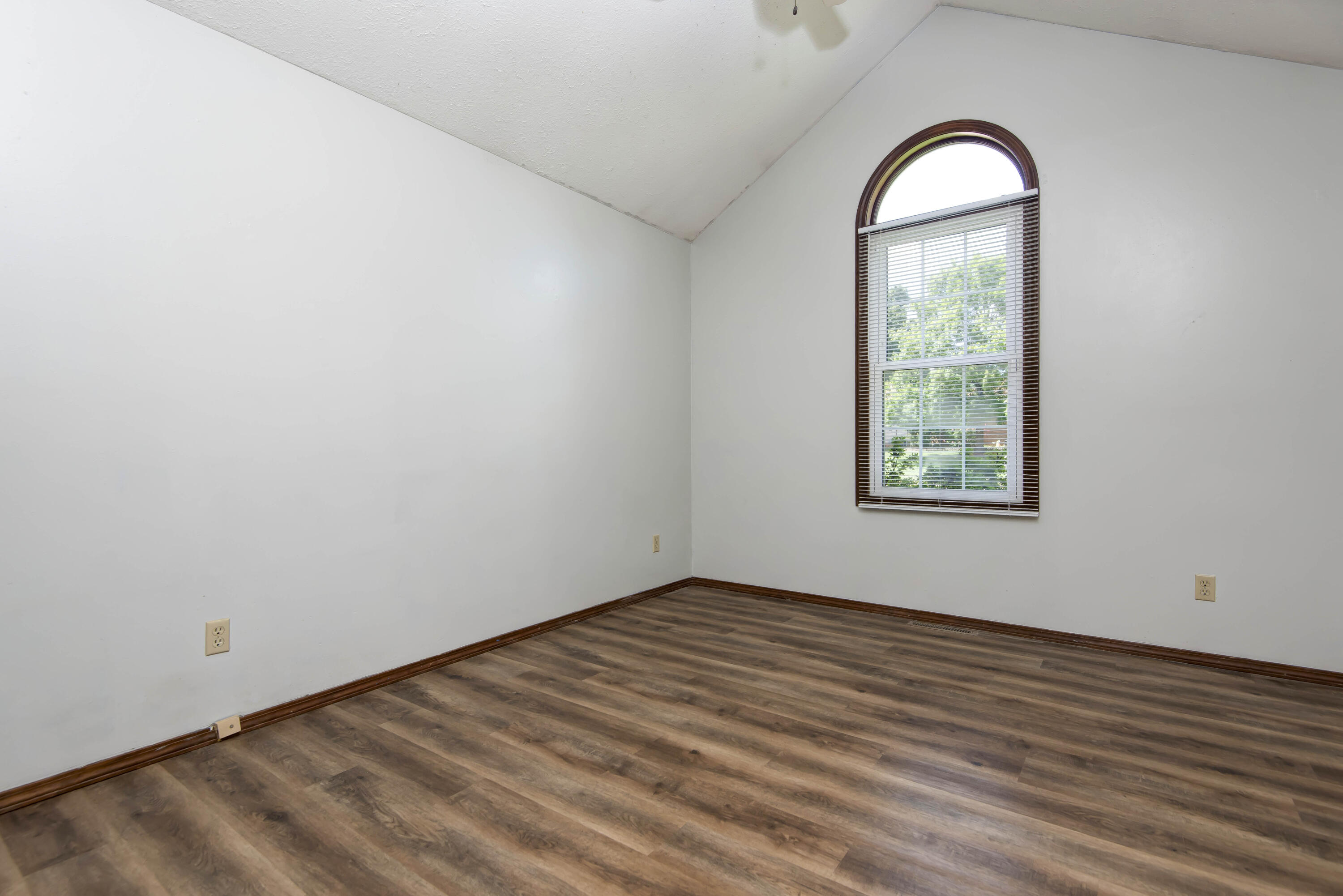 1428 West Whiteside Street Property Photo 16