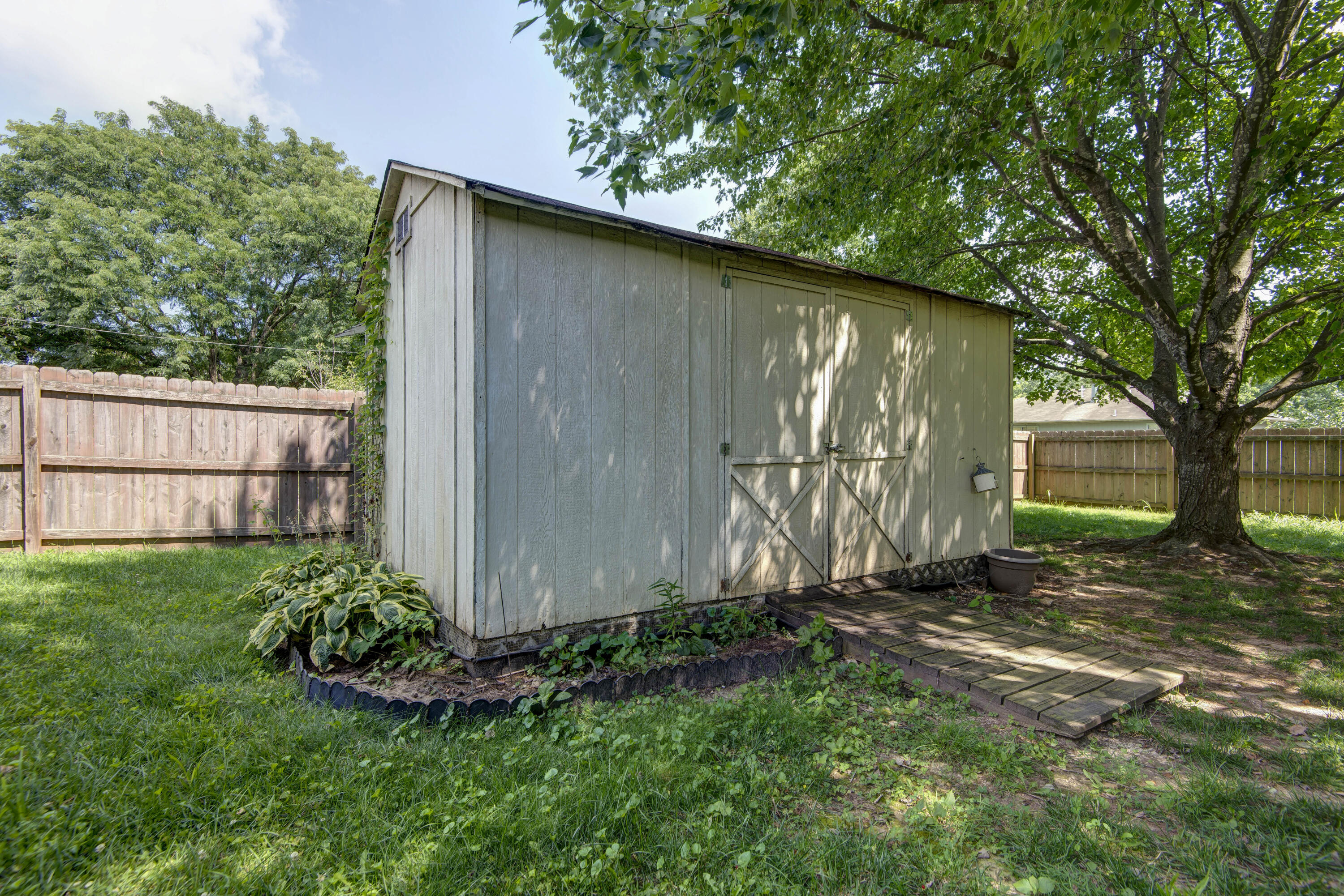 1428 West Whiteside Street Property Photo 22