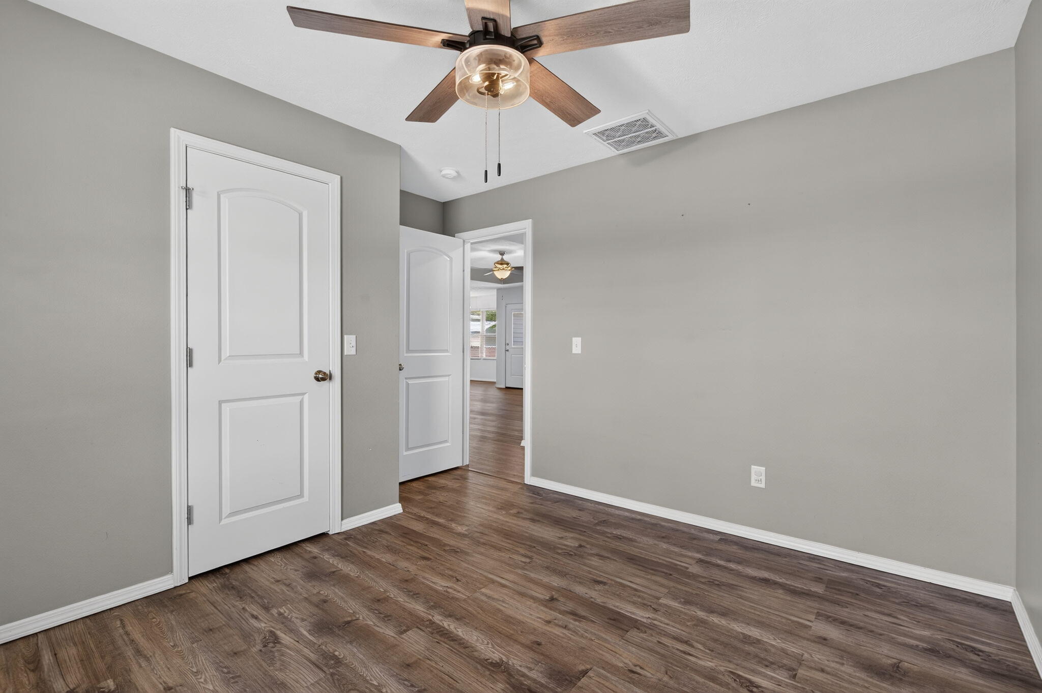 505 South Forest Lane Property Photo 24