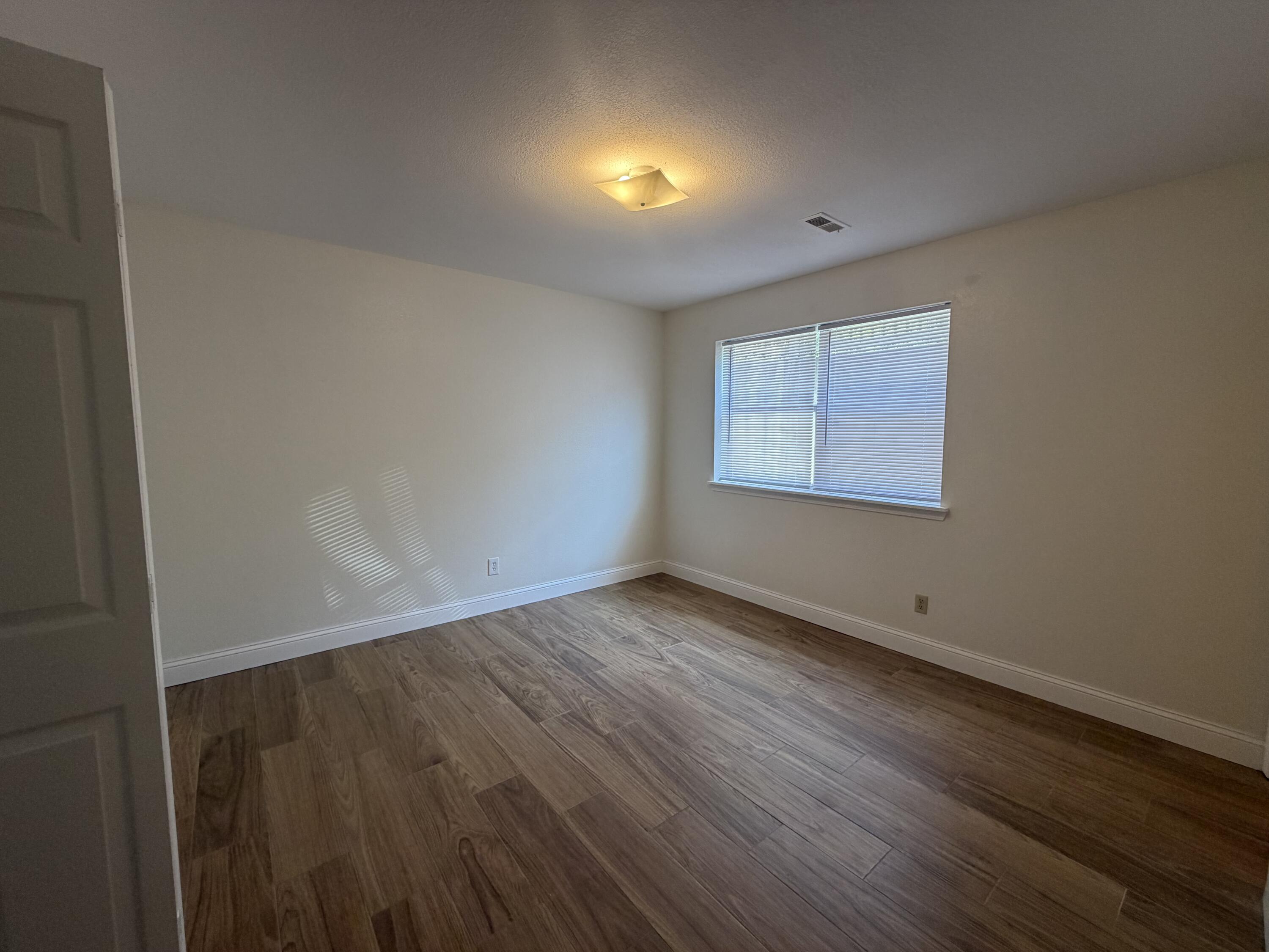 428 Kays Lane 1d Property Photo 11