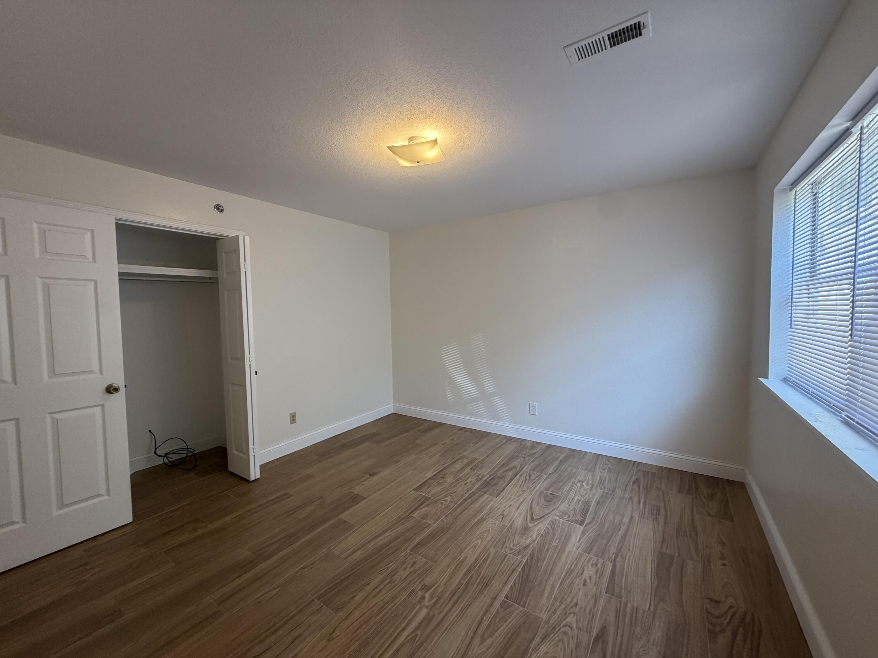 428 Kays Lane 1d Property Photo 15