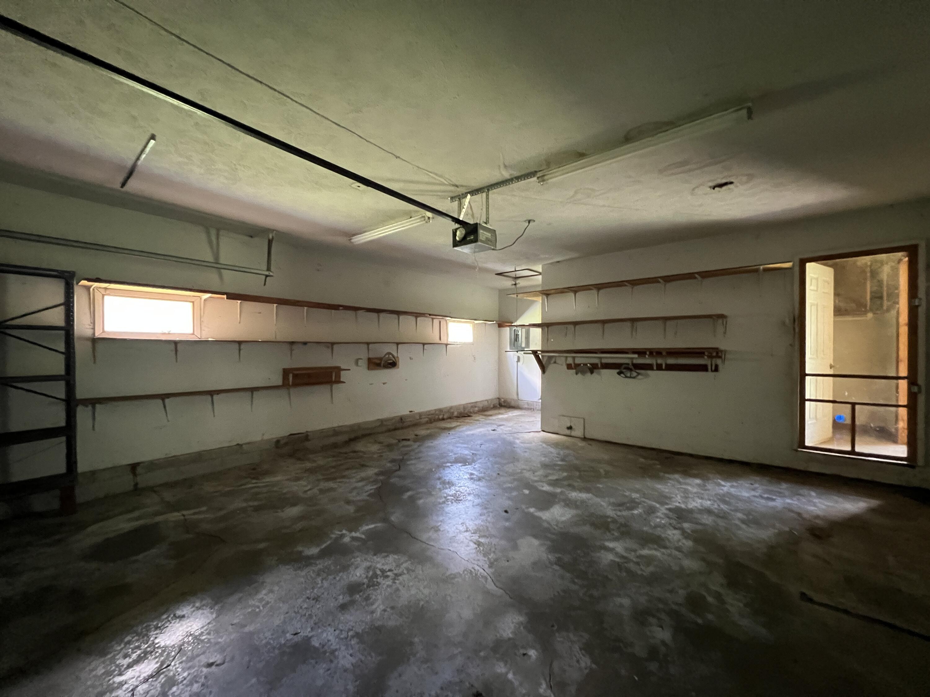 2249 North Clifton Avenue Property Photo 11
