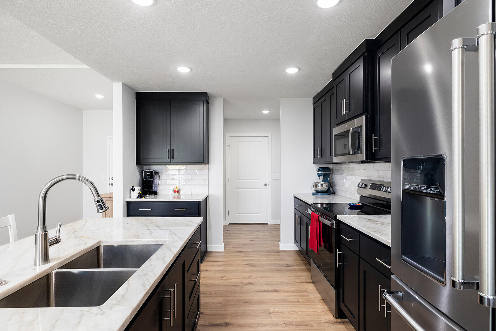 345 Division Street Property Photo 5