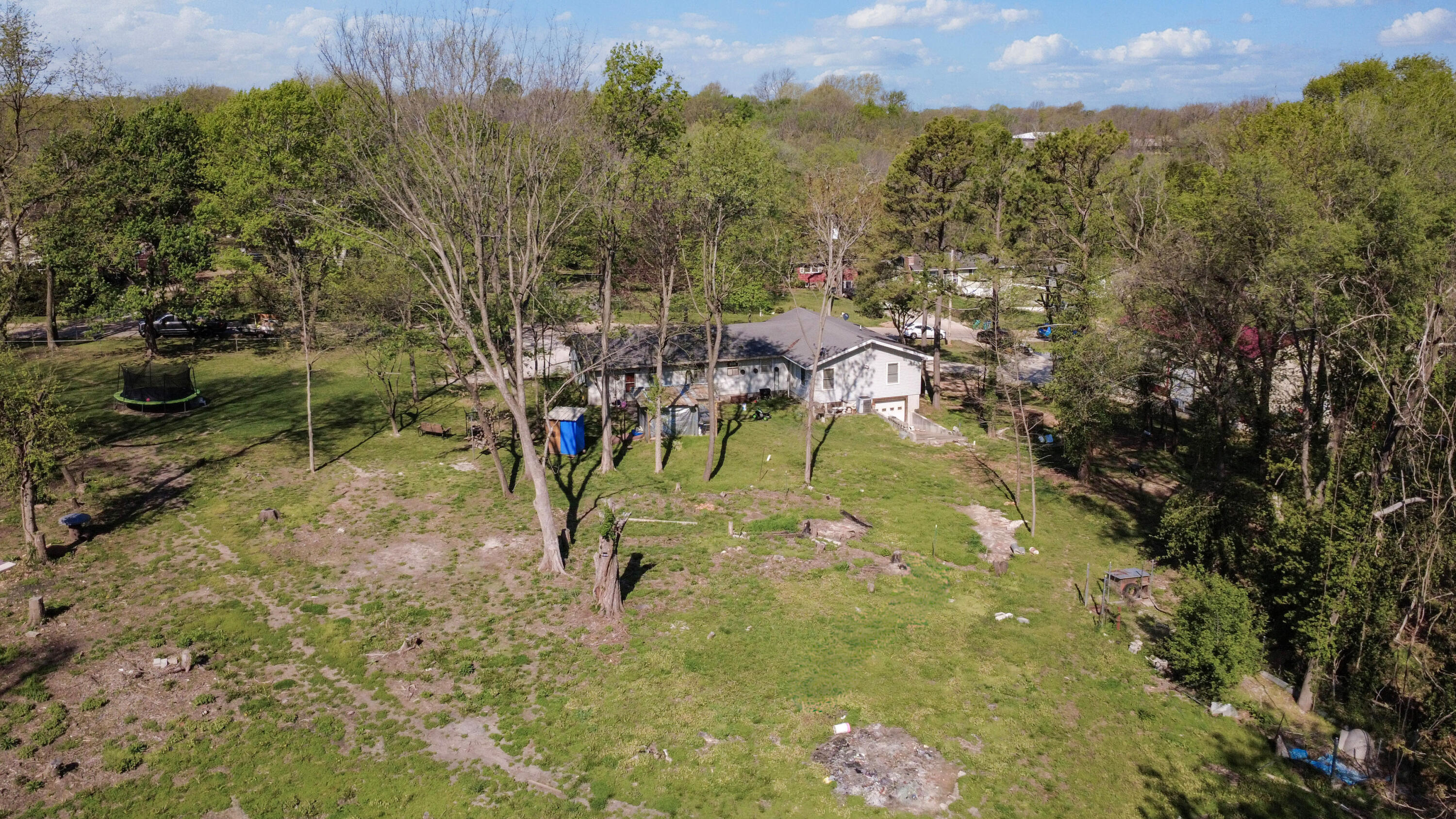2512 North Benton Avenue Property Photo 33