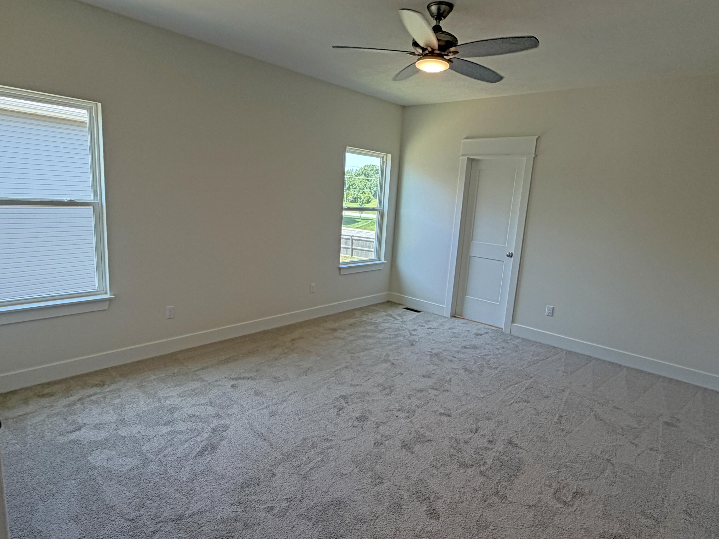 1293 North Maxine Avenue Property Photo 10