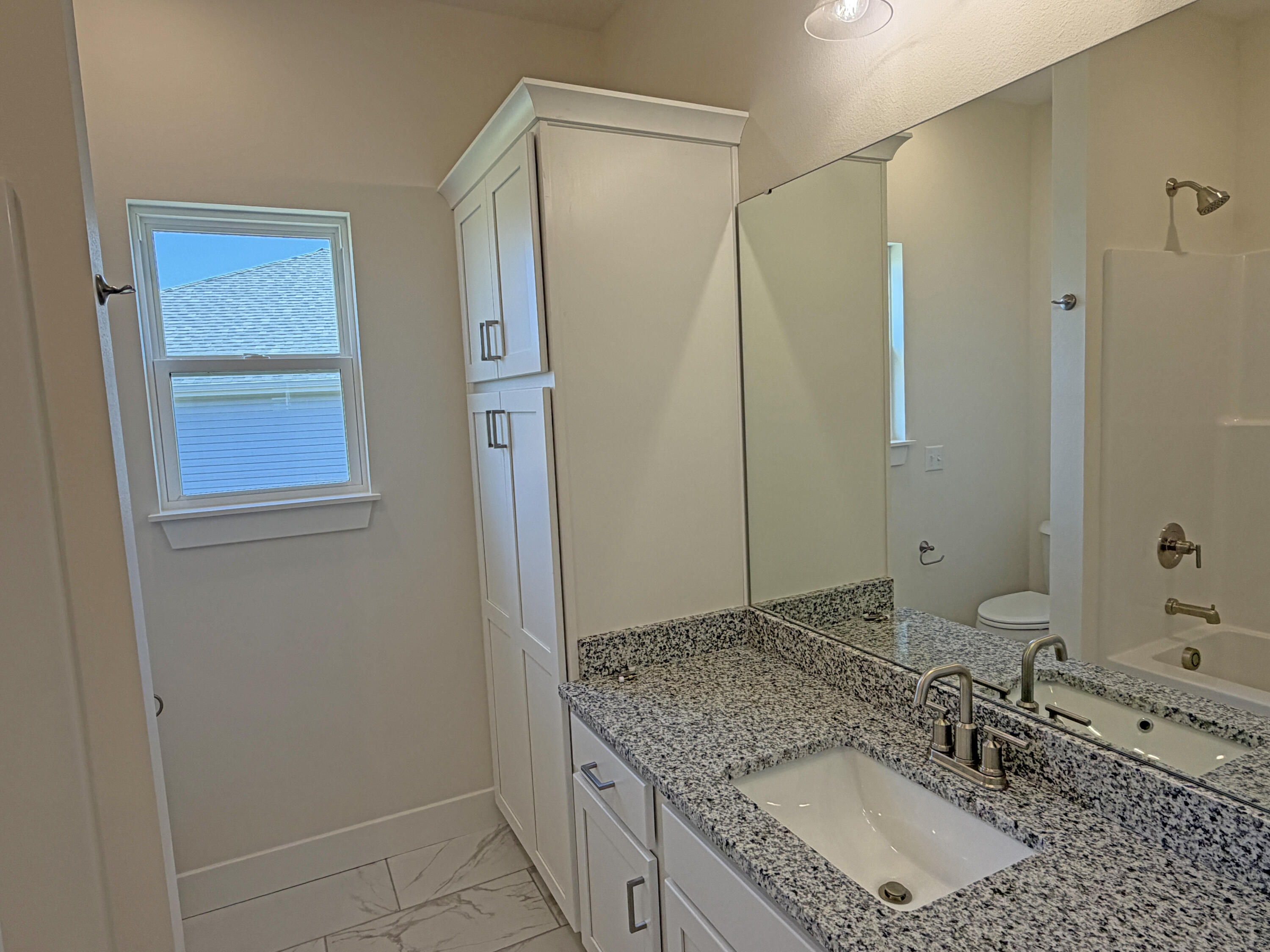 1293 North Maxine Avenue Property Photo 17