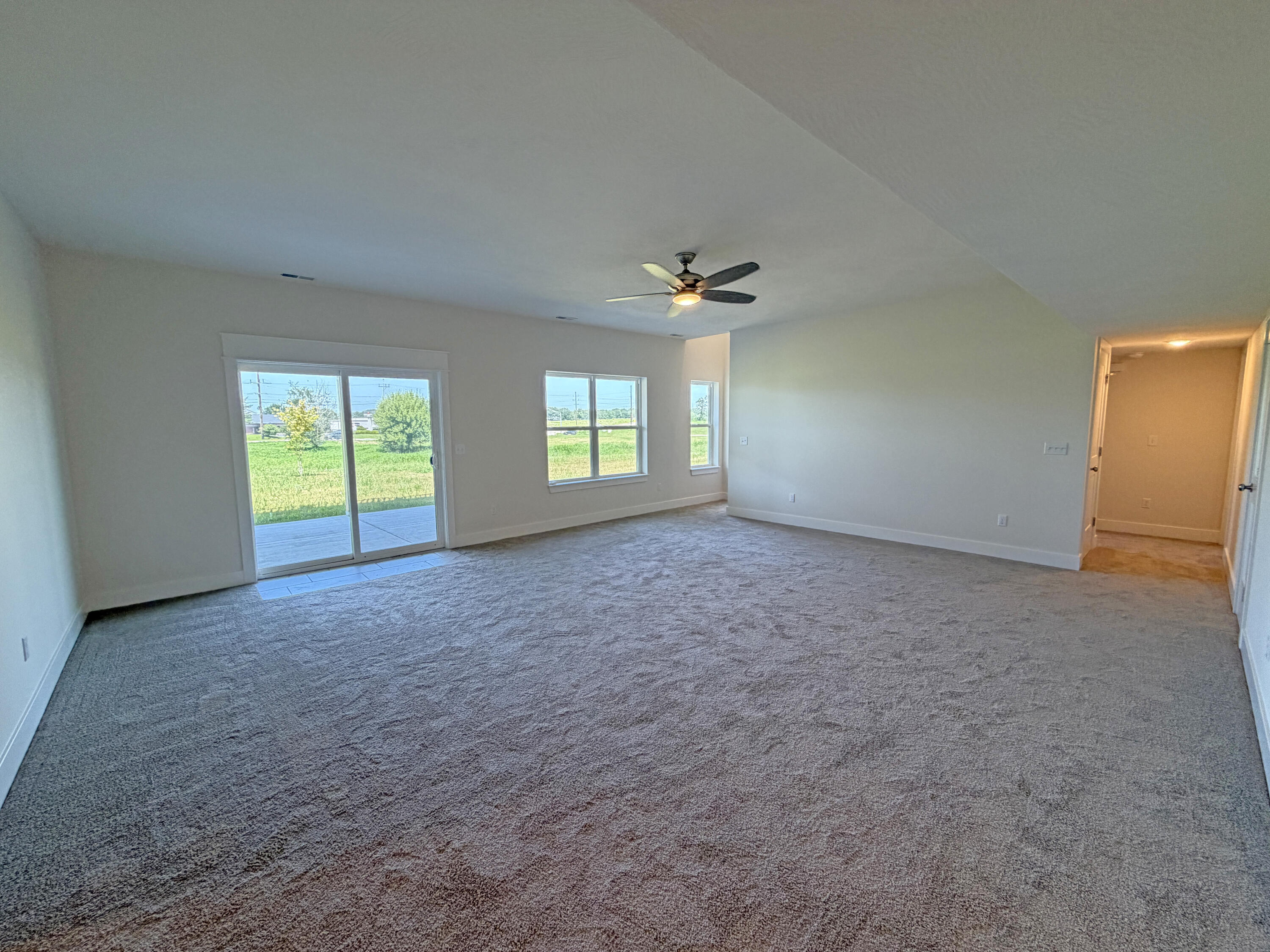 1293 North Maxine Avenue Property Photo 21