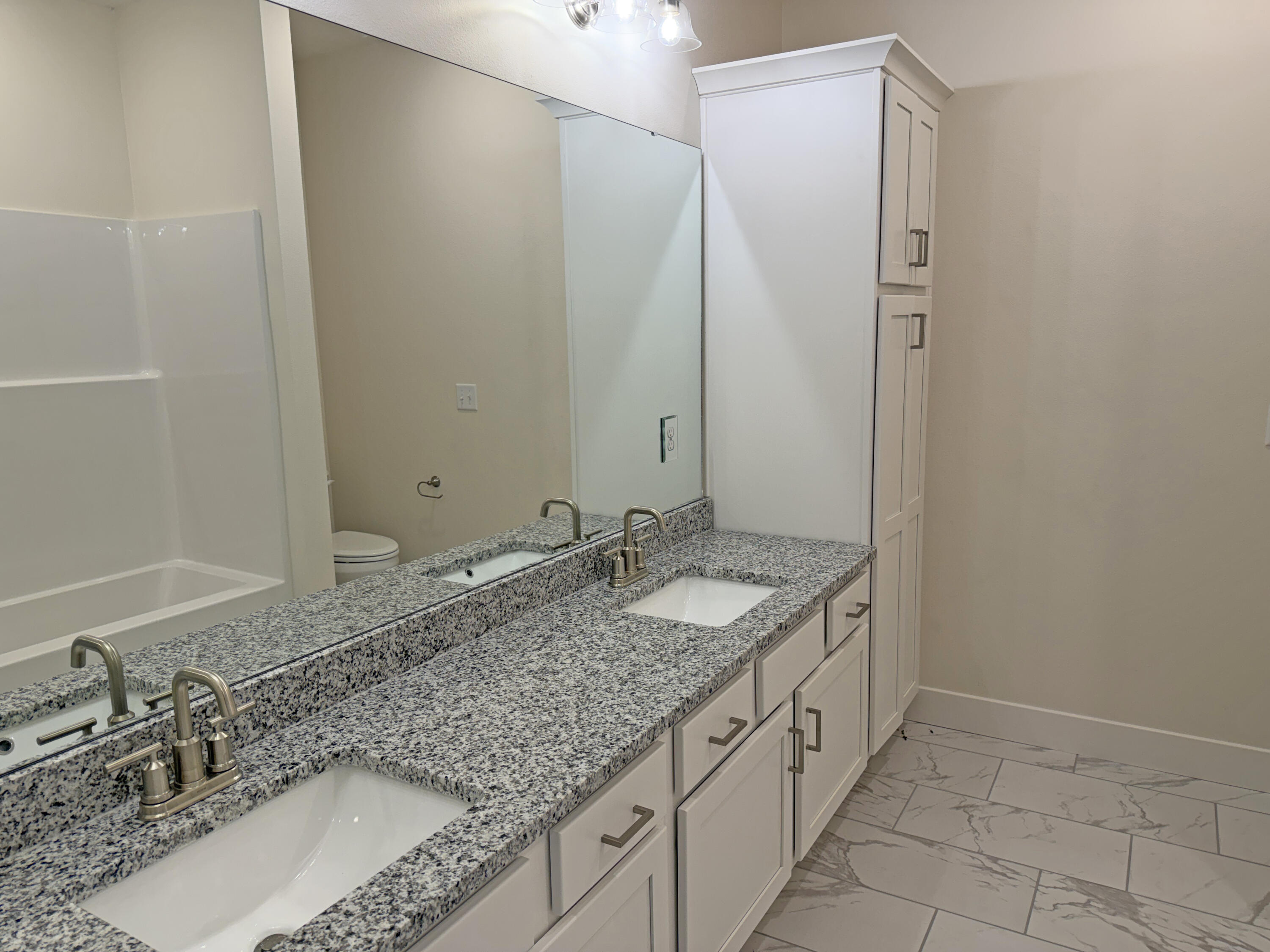 1293 North Maxine Avenue Property Photo 24