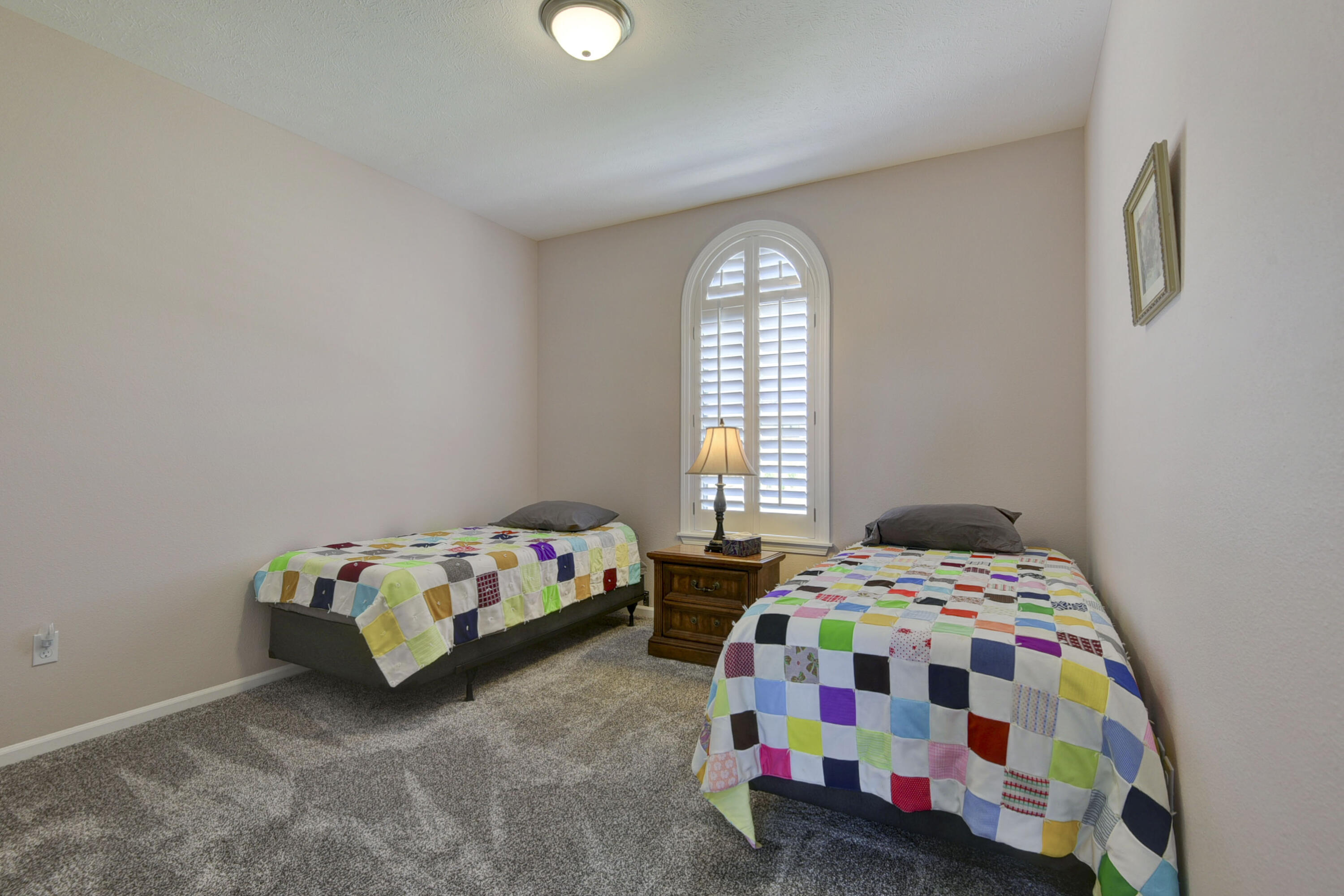 880 Black Forest Lane Property Photo 27