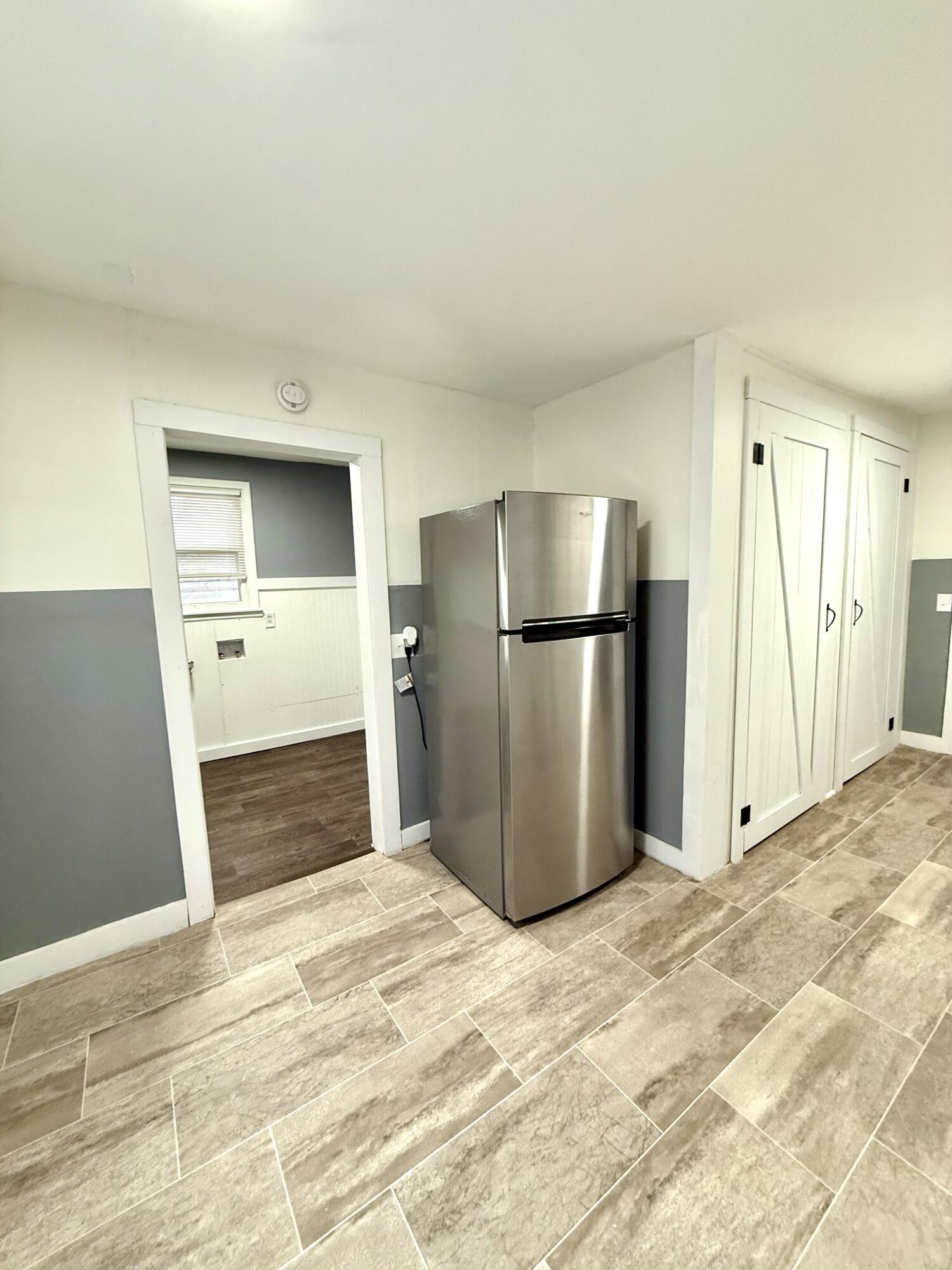 611 8th Street Property Photo 5