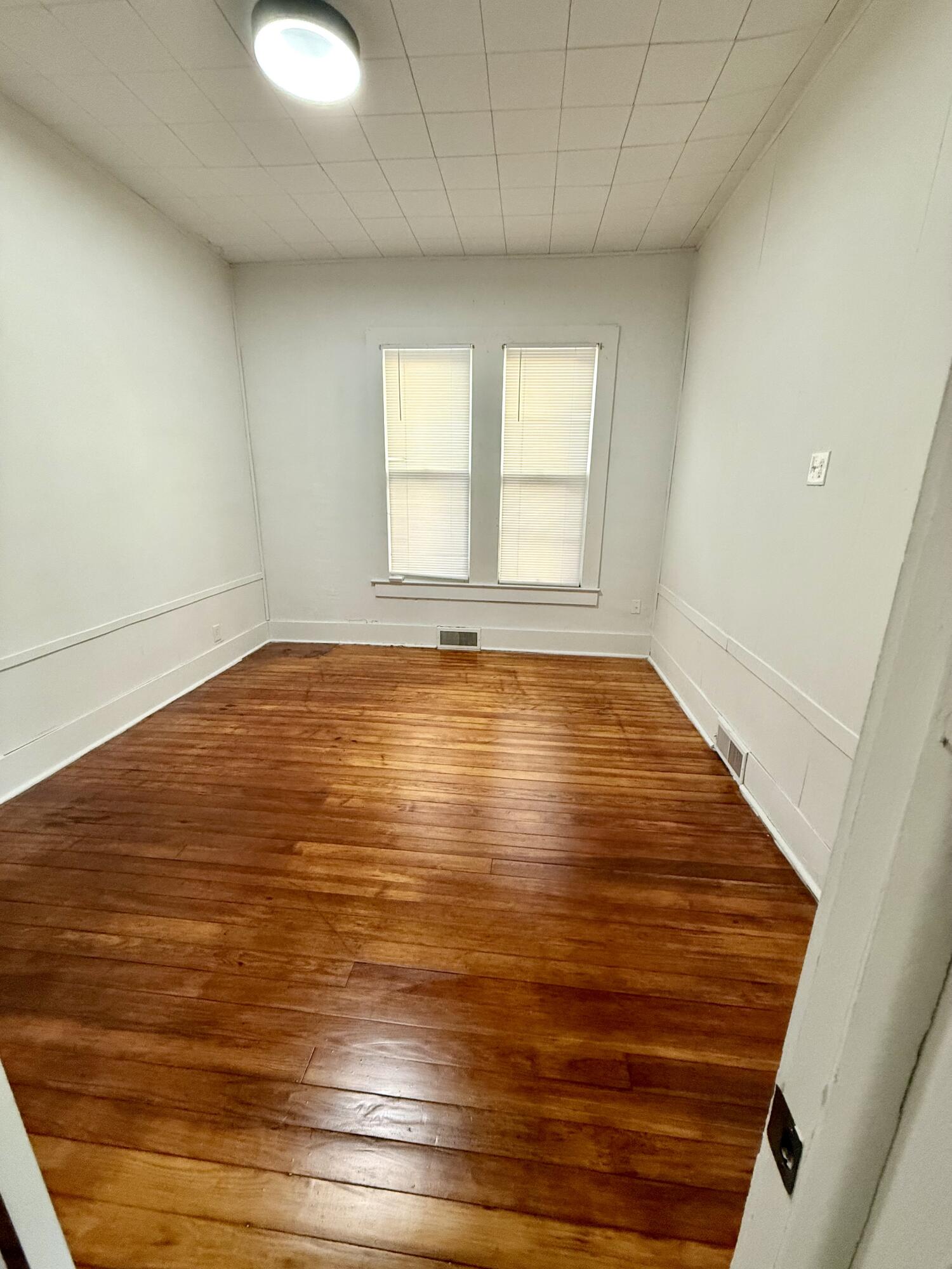 611 8th Street Property Photo 8