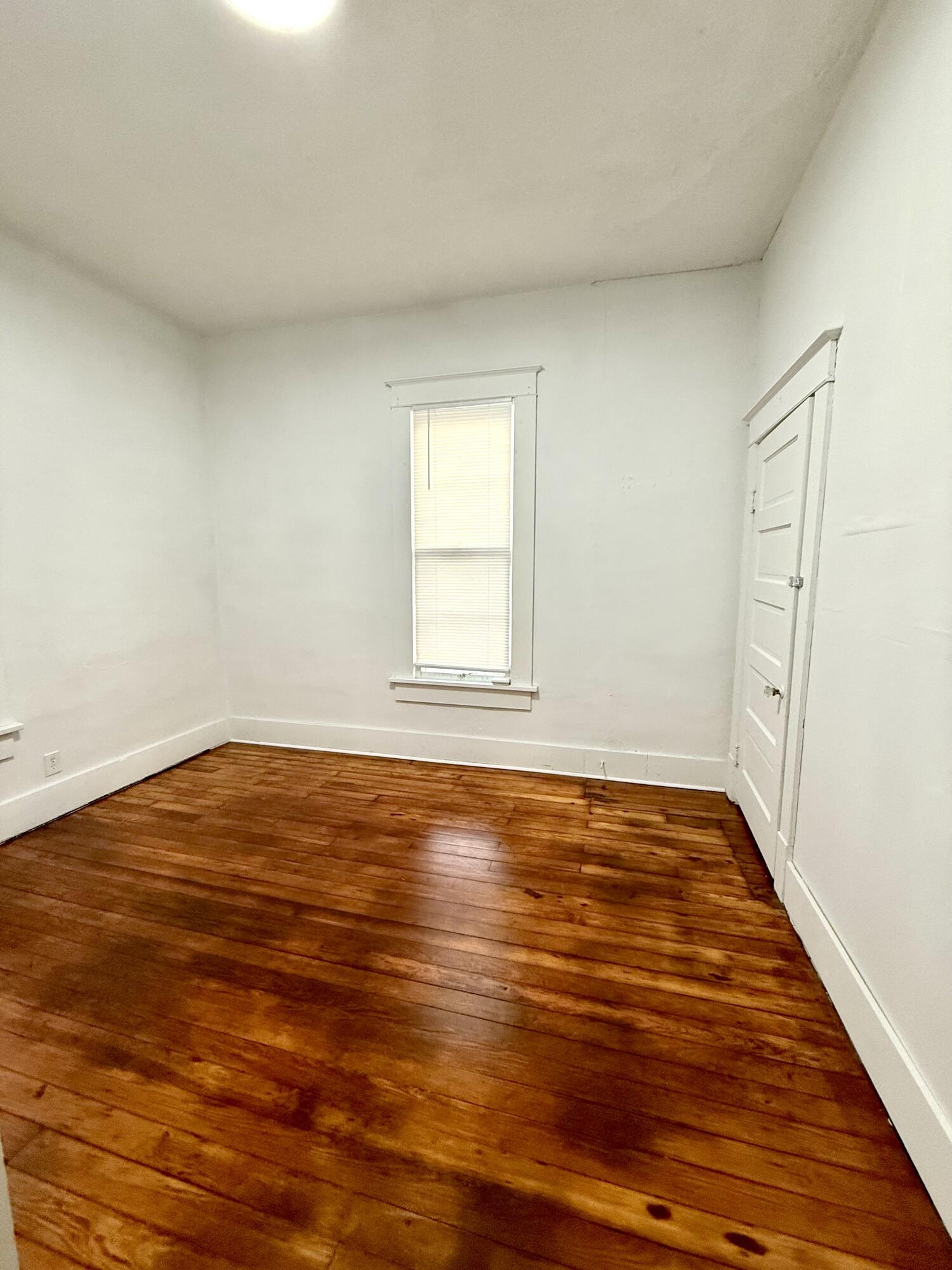 611 8th Street Property Photo 9