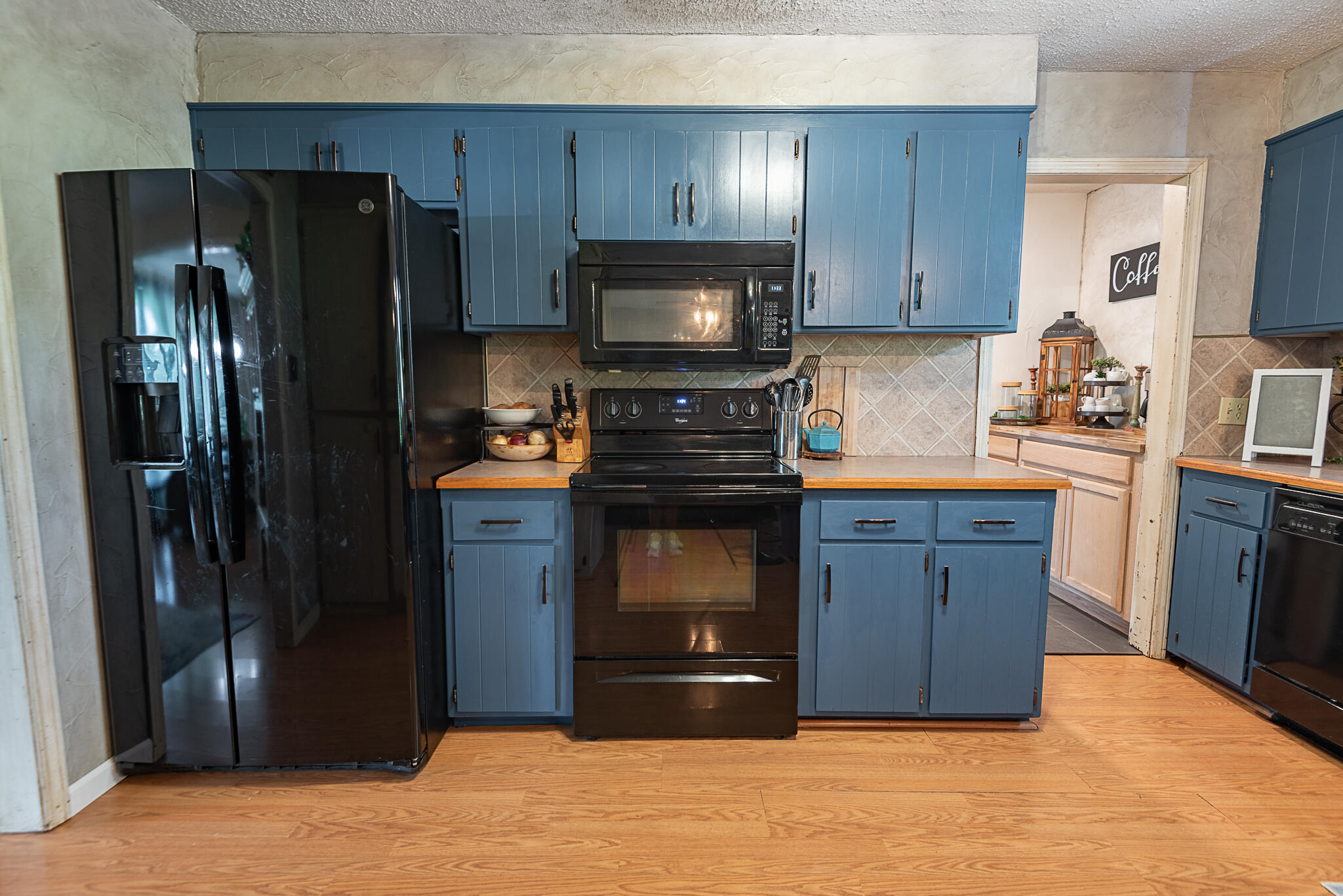 1905 East Webb Road Property Photo 26