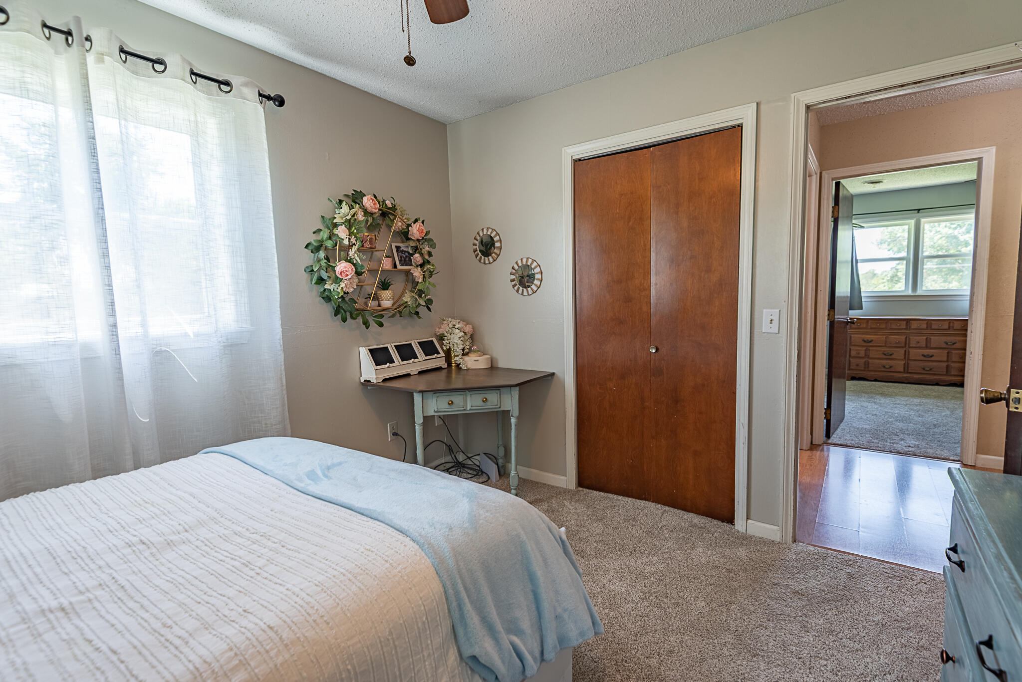1905 East Webb Road Property Photo 46