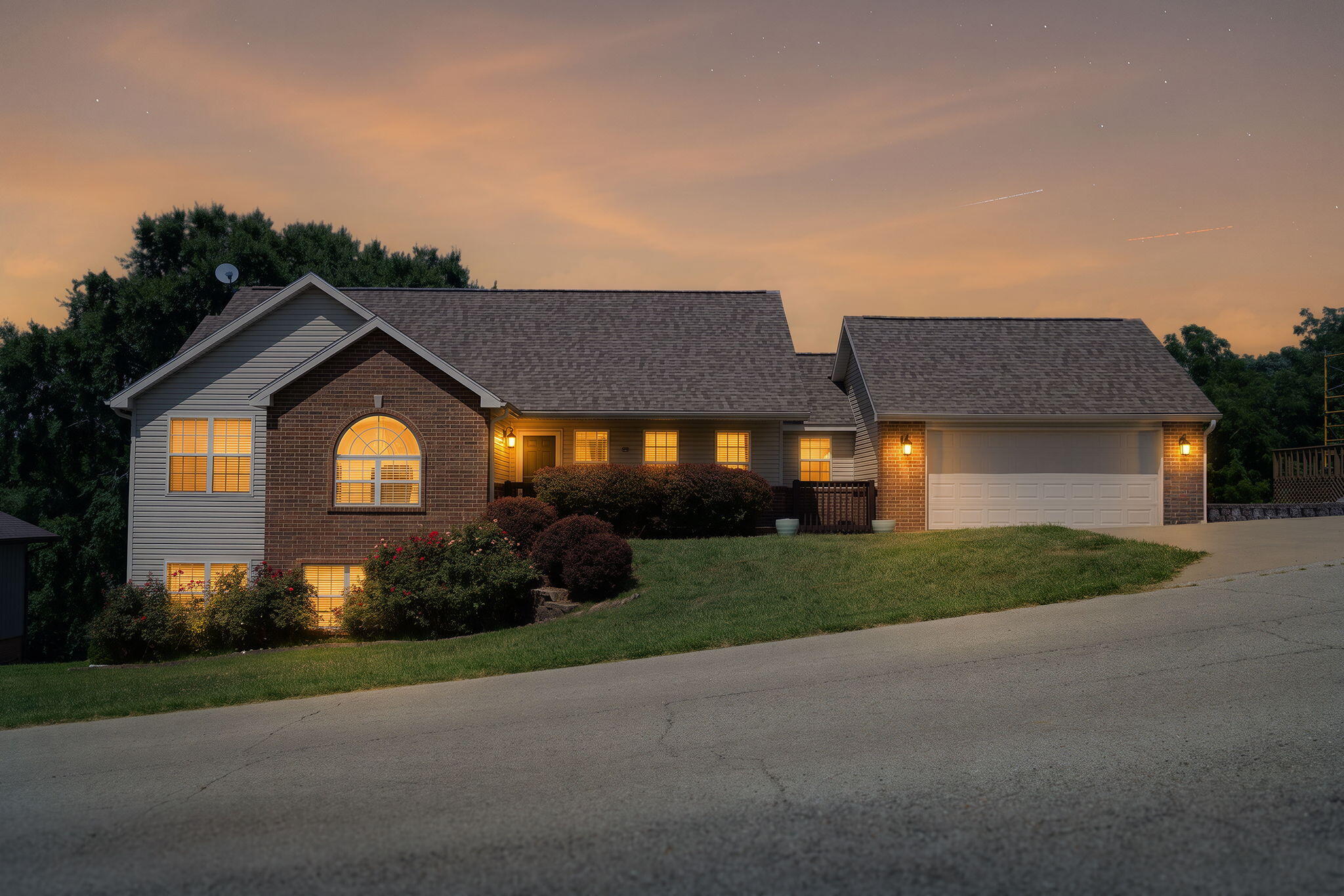 48 Irish Hills Boulevard Property Photo 2