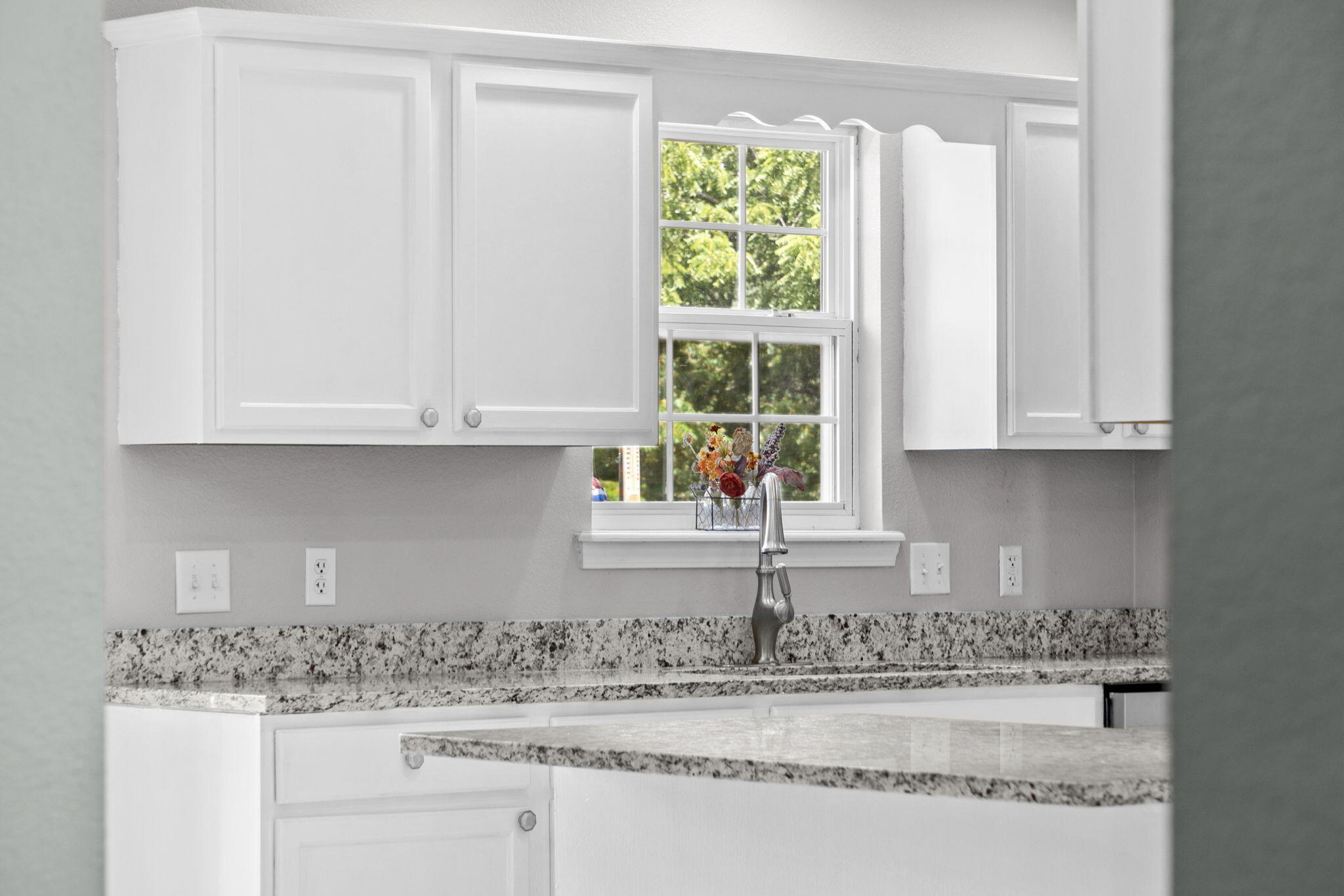 48 Irish Hills Boulevard Property Photo 18