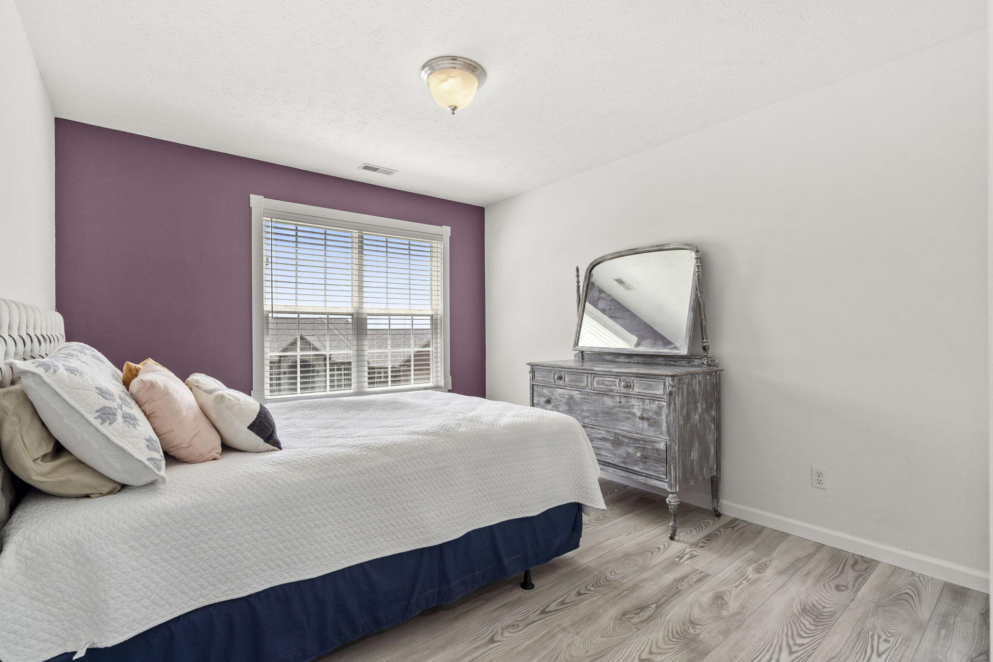 48 Irish Hills Boulevard Property Photo 21