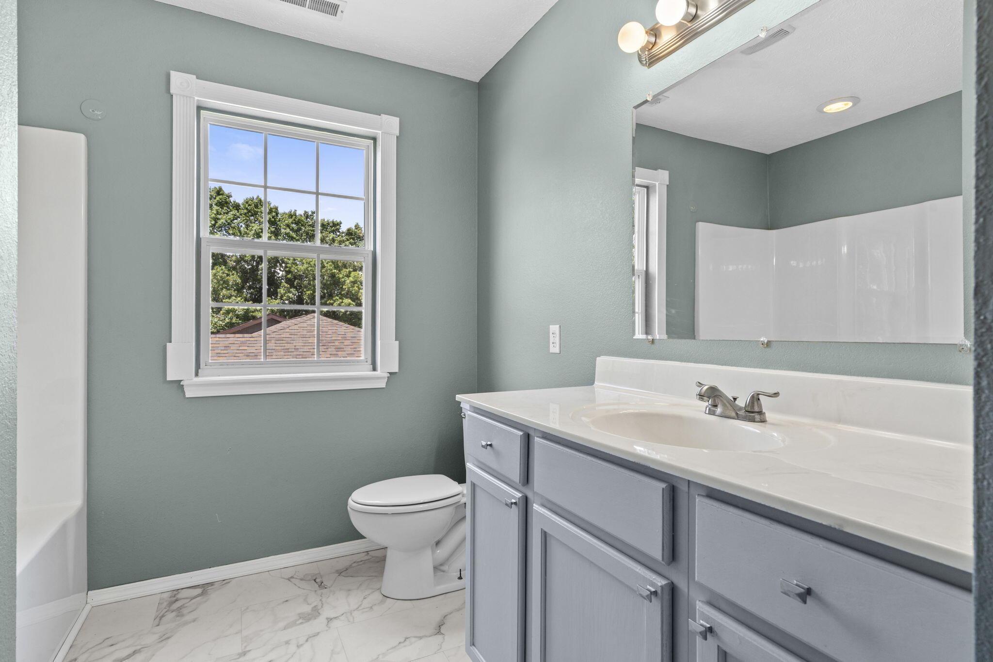 48 Irish Hills Boulevard Property Photo 22