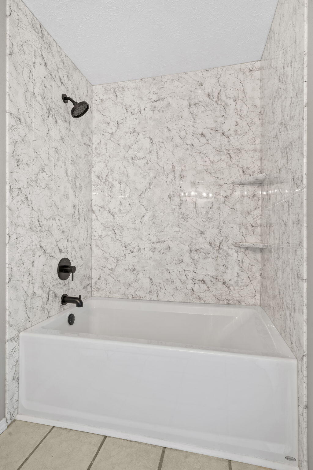 48 Irish Hills Boulevard Property Photo 26