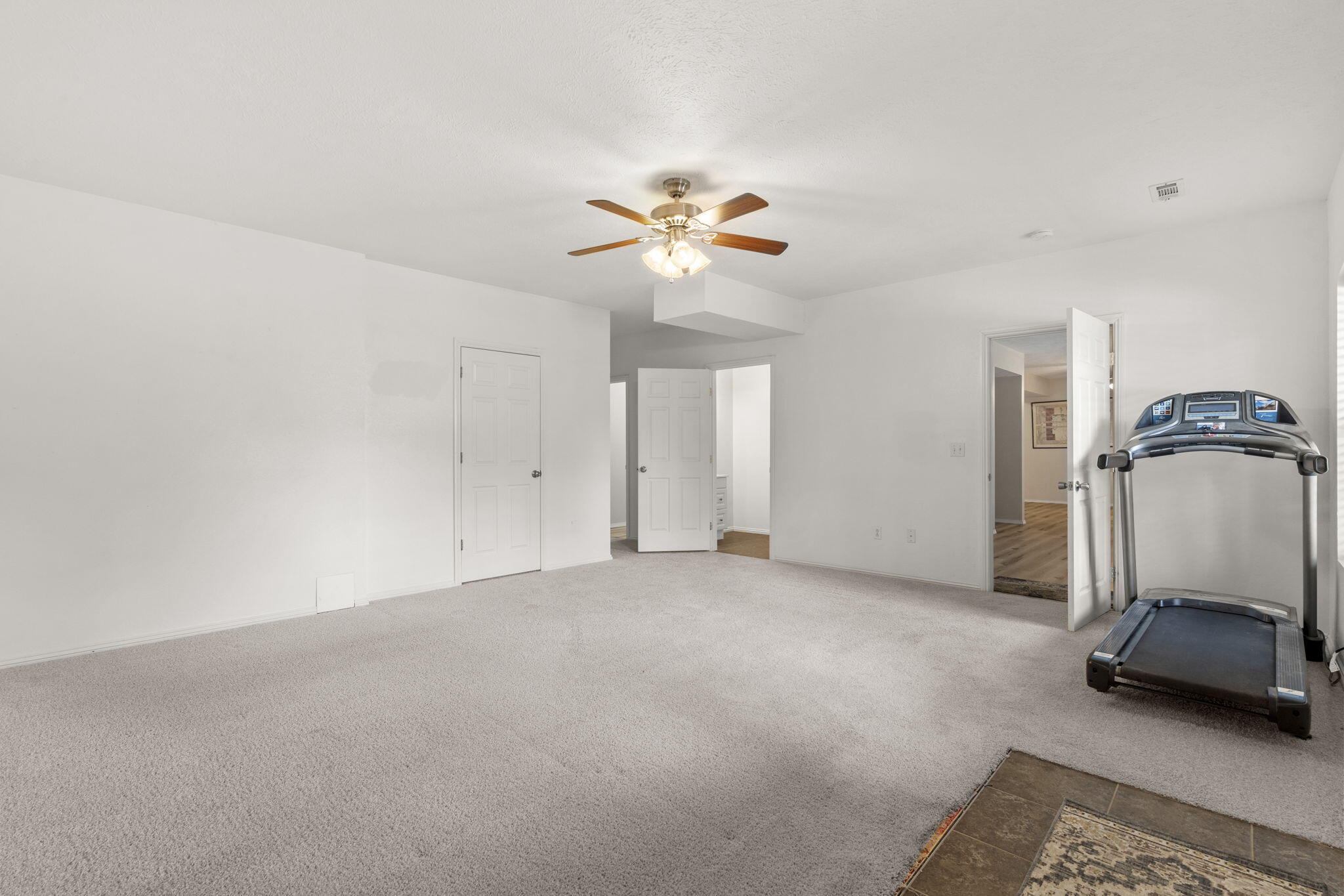 48 Irish Hills Boulevard Property Photo 35